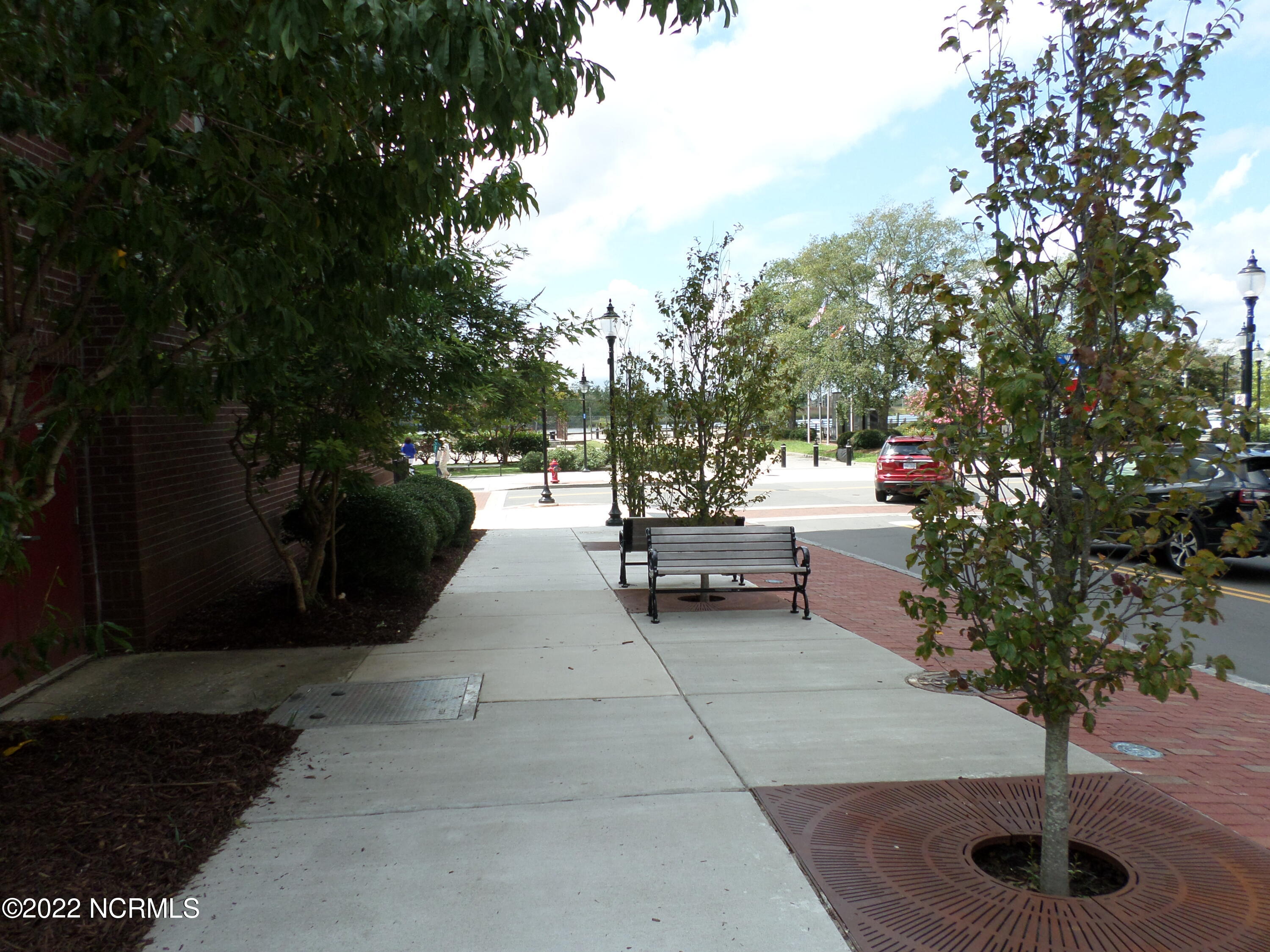 100538985 | Photo 10