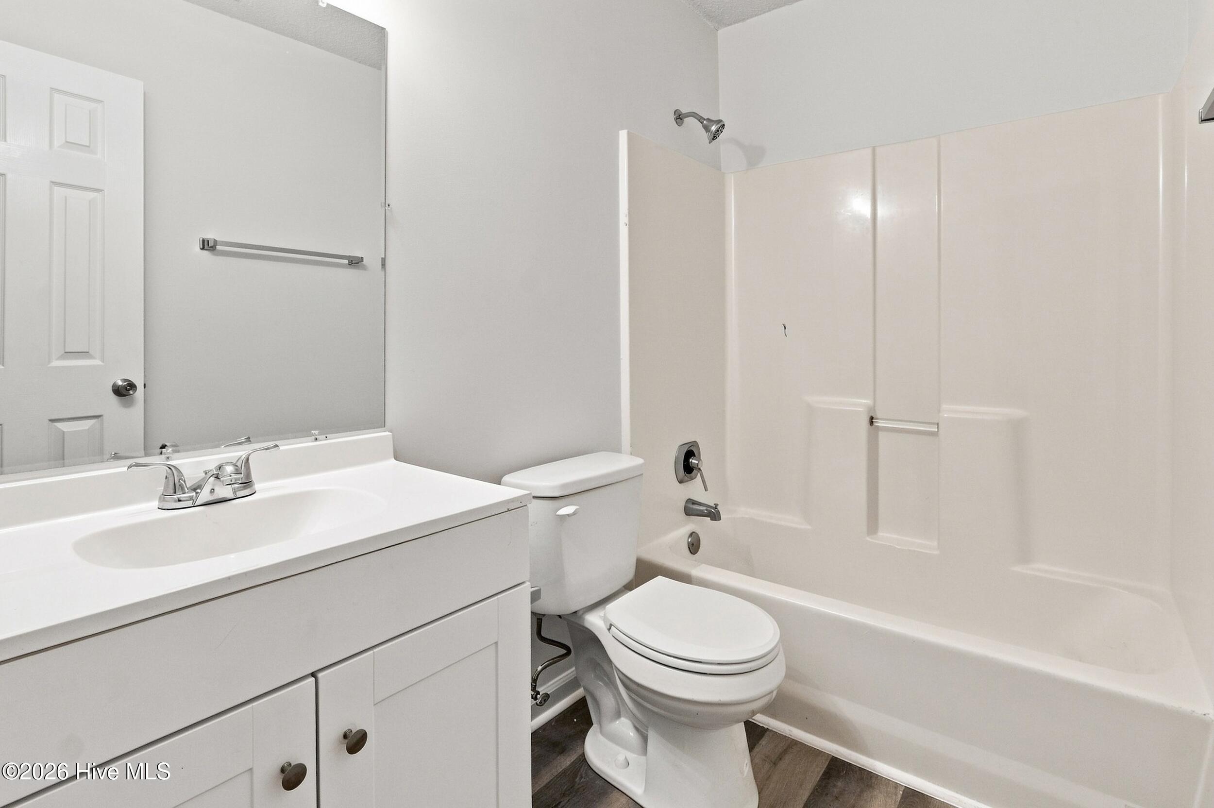 125 Live Oak Court,Midway Park