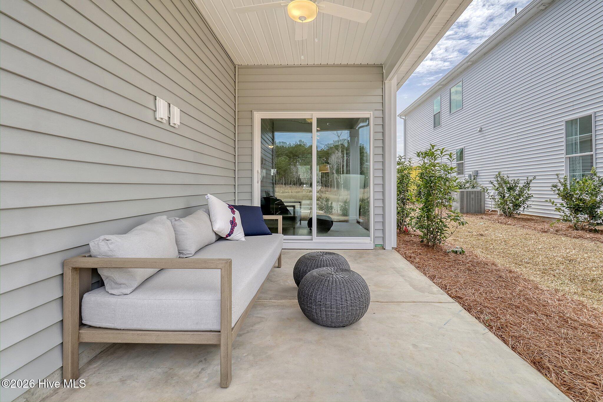 100551903 | Photo 23