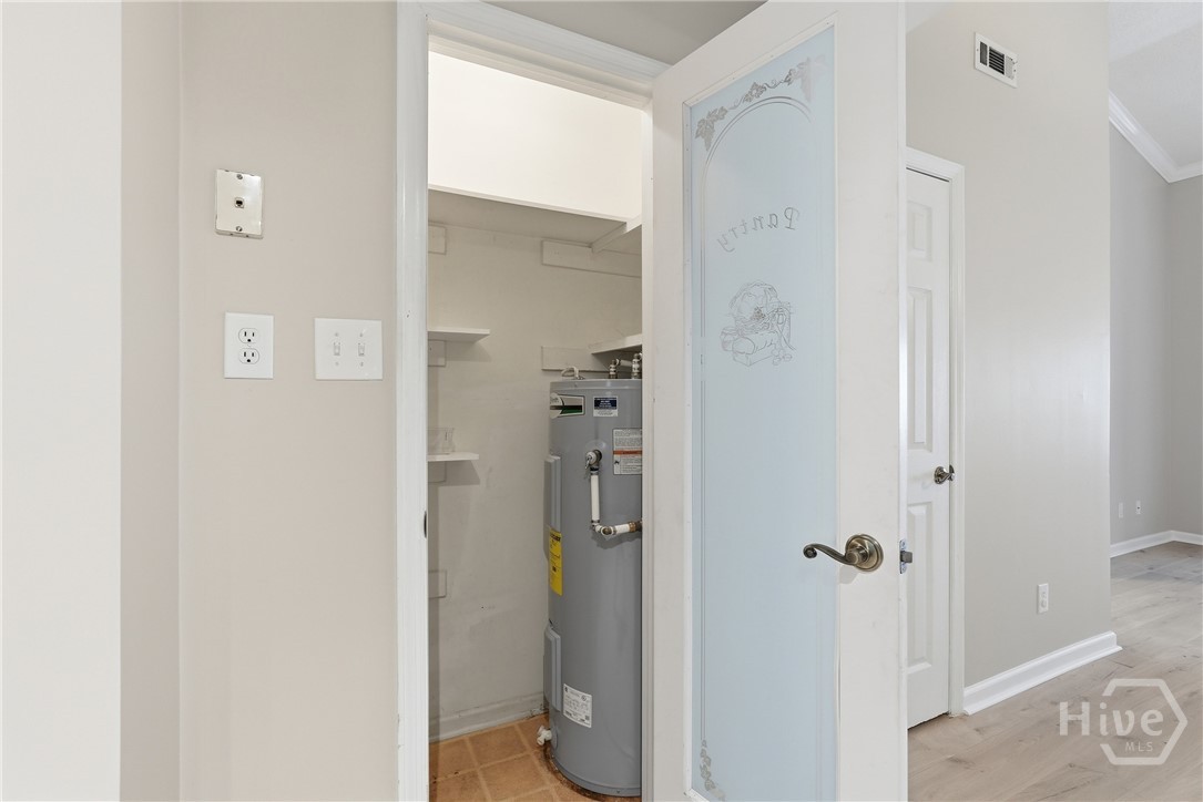 22 Longview Bluff Drive E, Savannah, GA, 31419