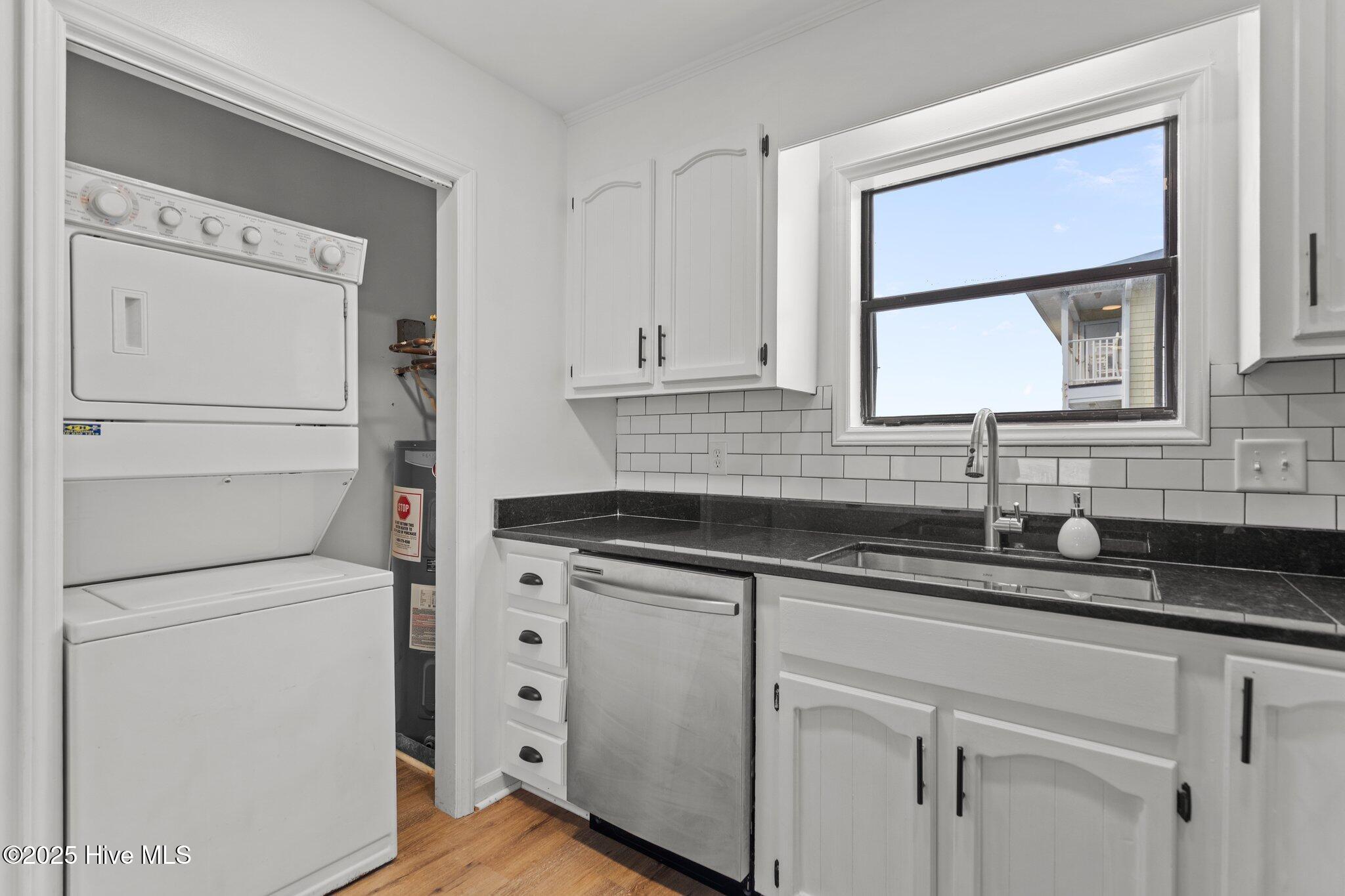 100509298 | Photo 16