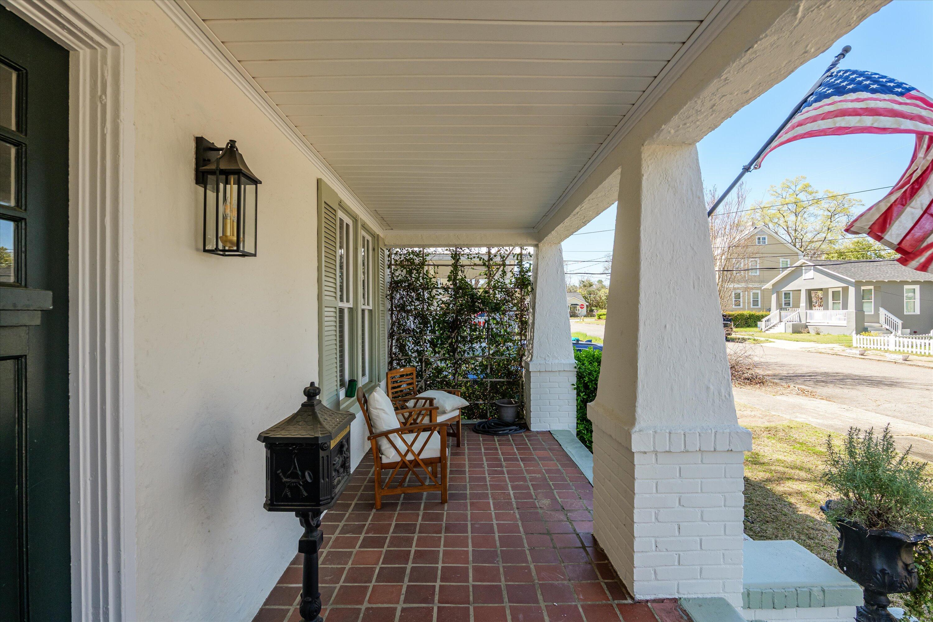 10-P1458494