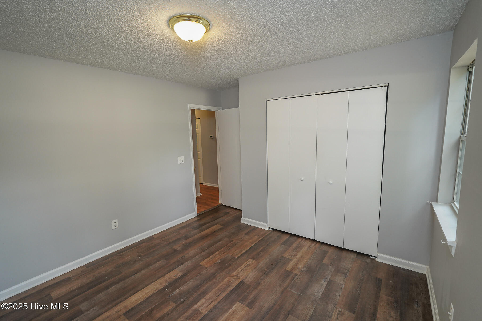 100556666 | Photo 20