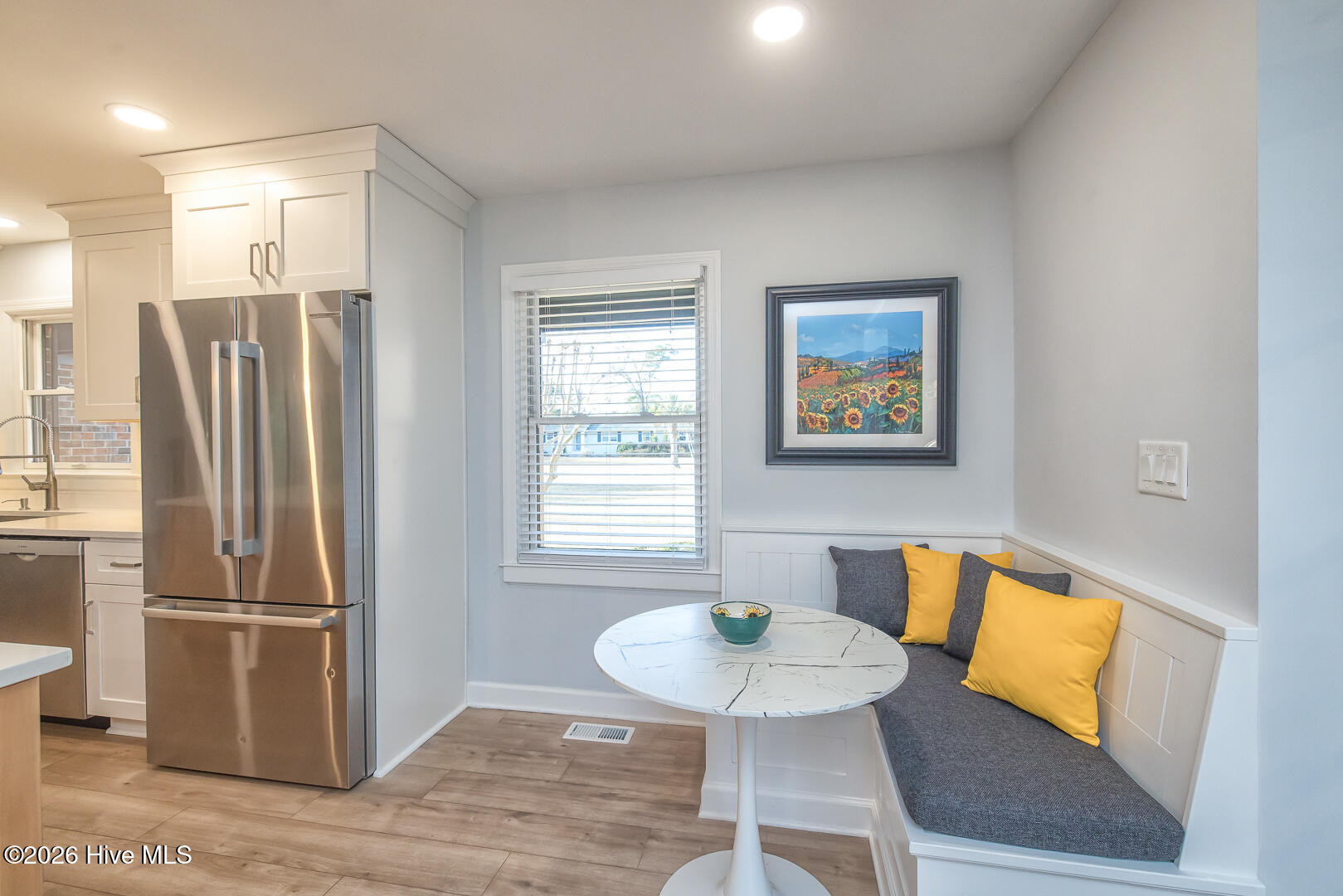 100553040 | Photo 16