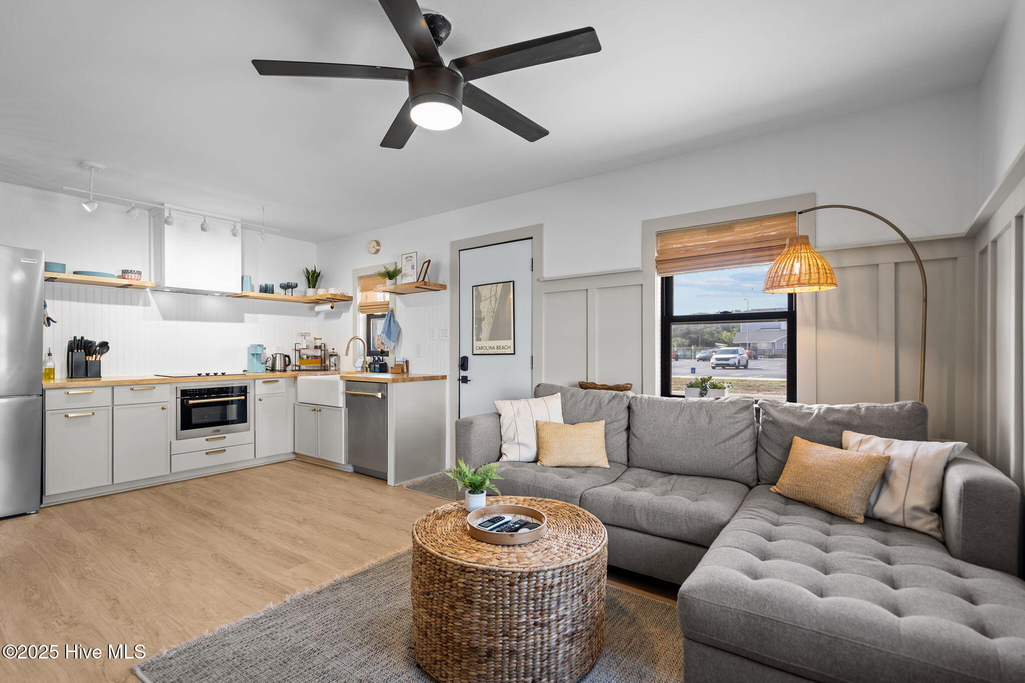 100534749 | Photo 12