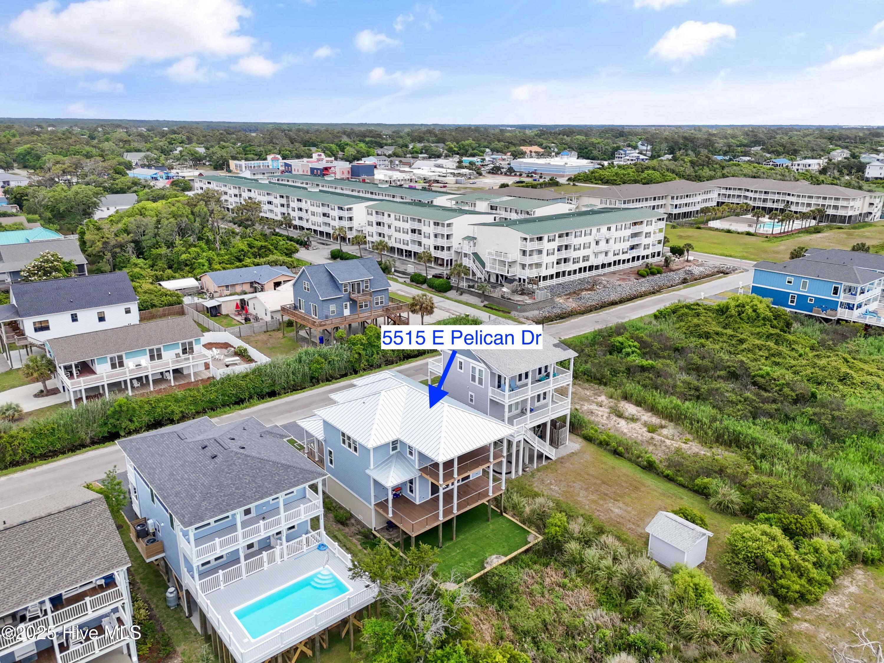 100549252 | Photo 65