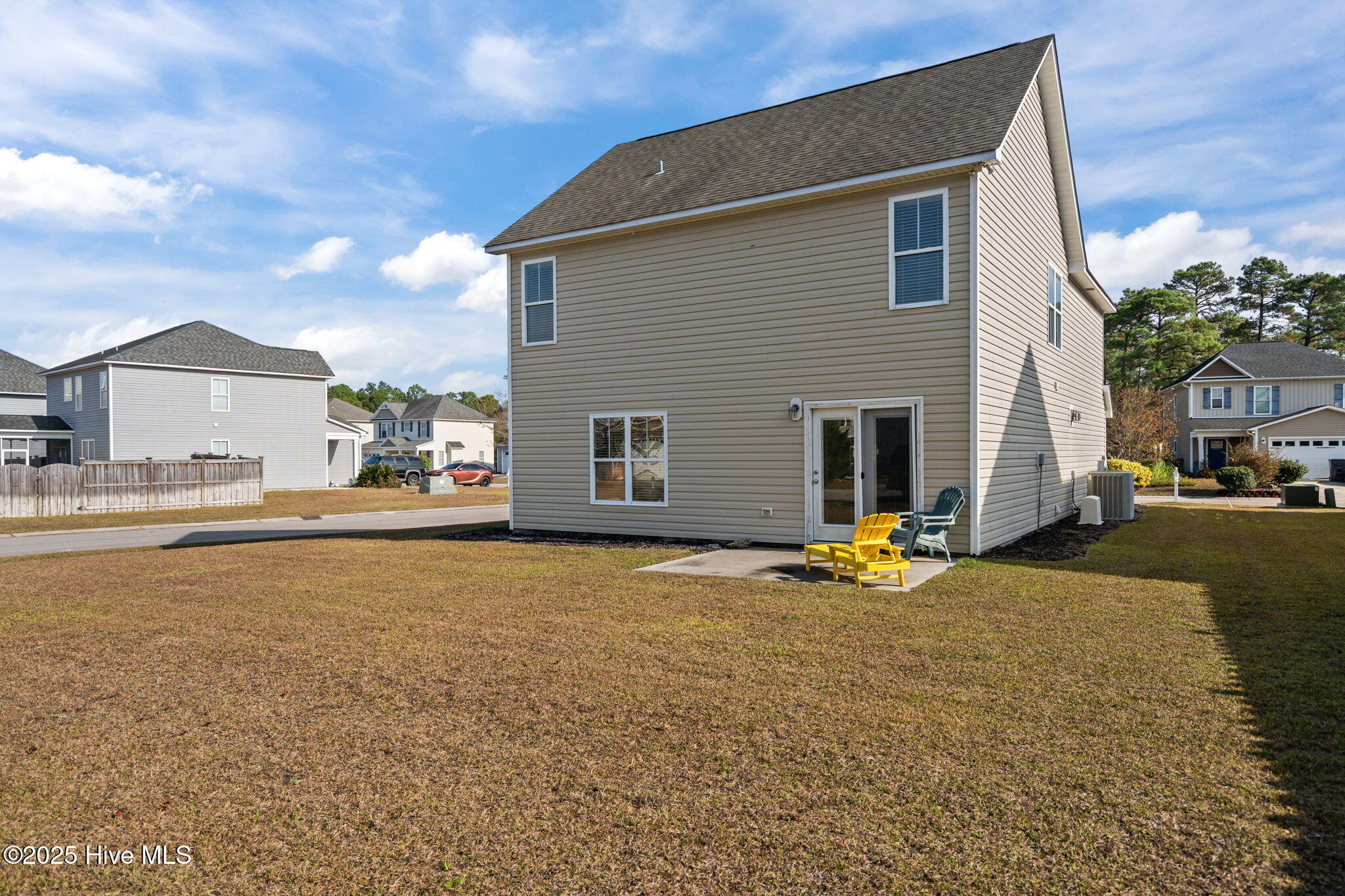 100544048 | Photo 45