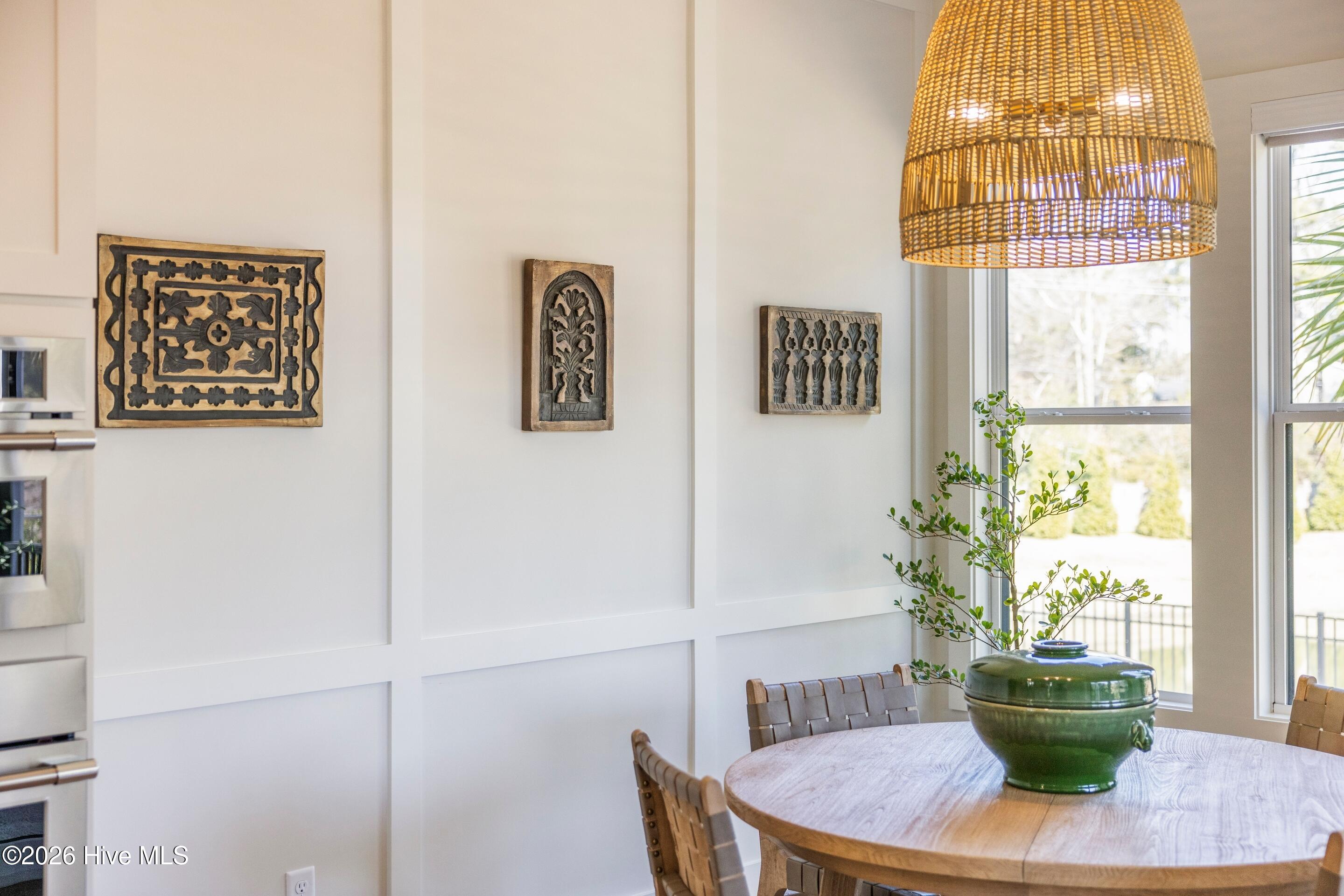 100546830 | Photo 25