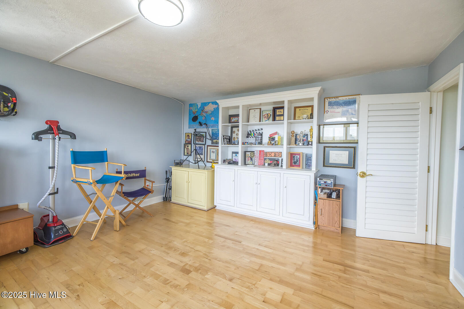 100567097 | Photo 22