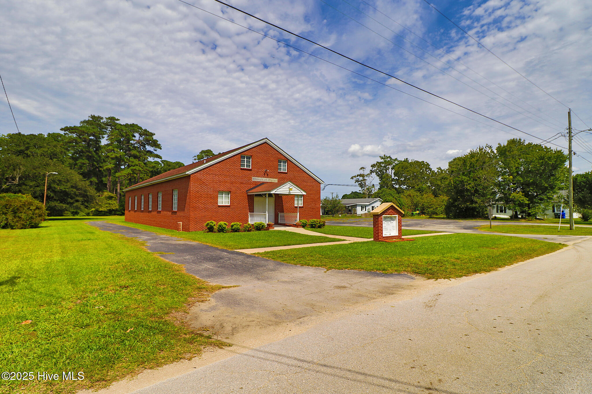 2101 S Lakeview Drive,Newport