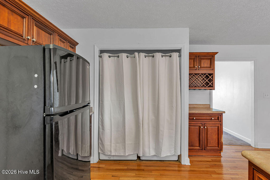 100562650 | Photo 13