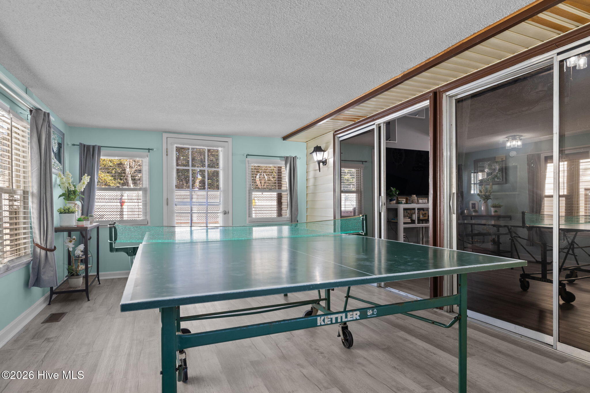 100553016 | Photo 19