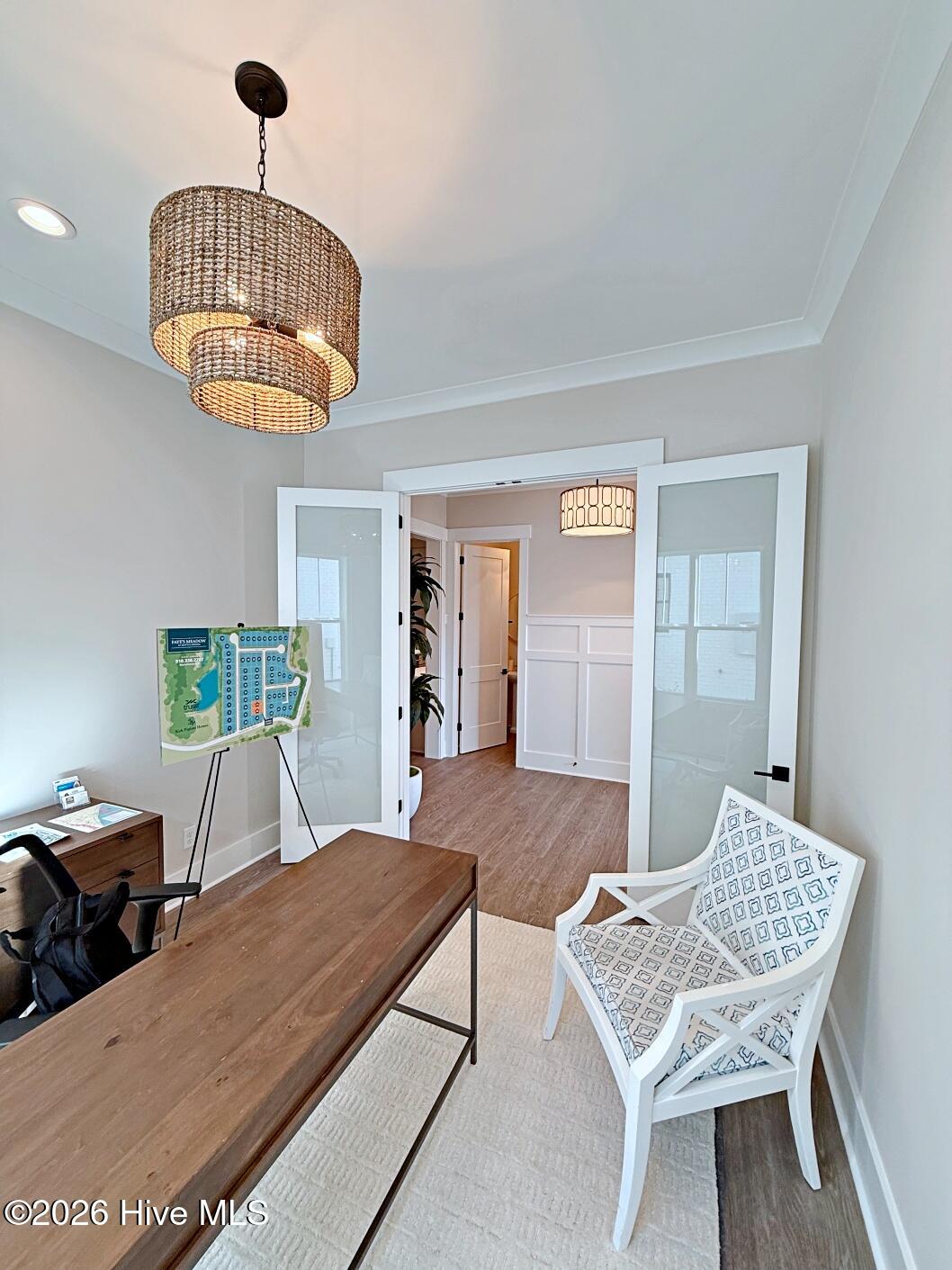 100553338 | Photo 43