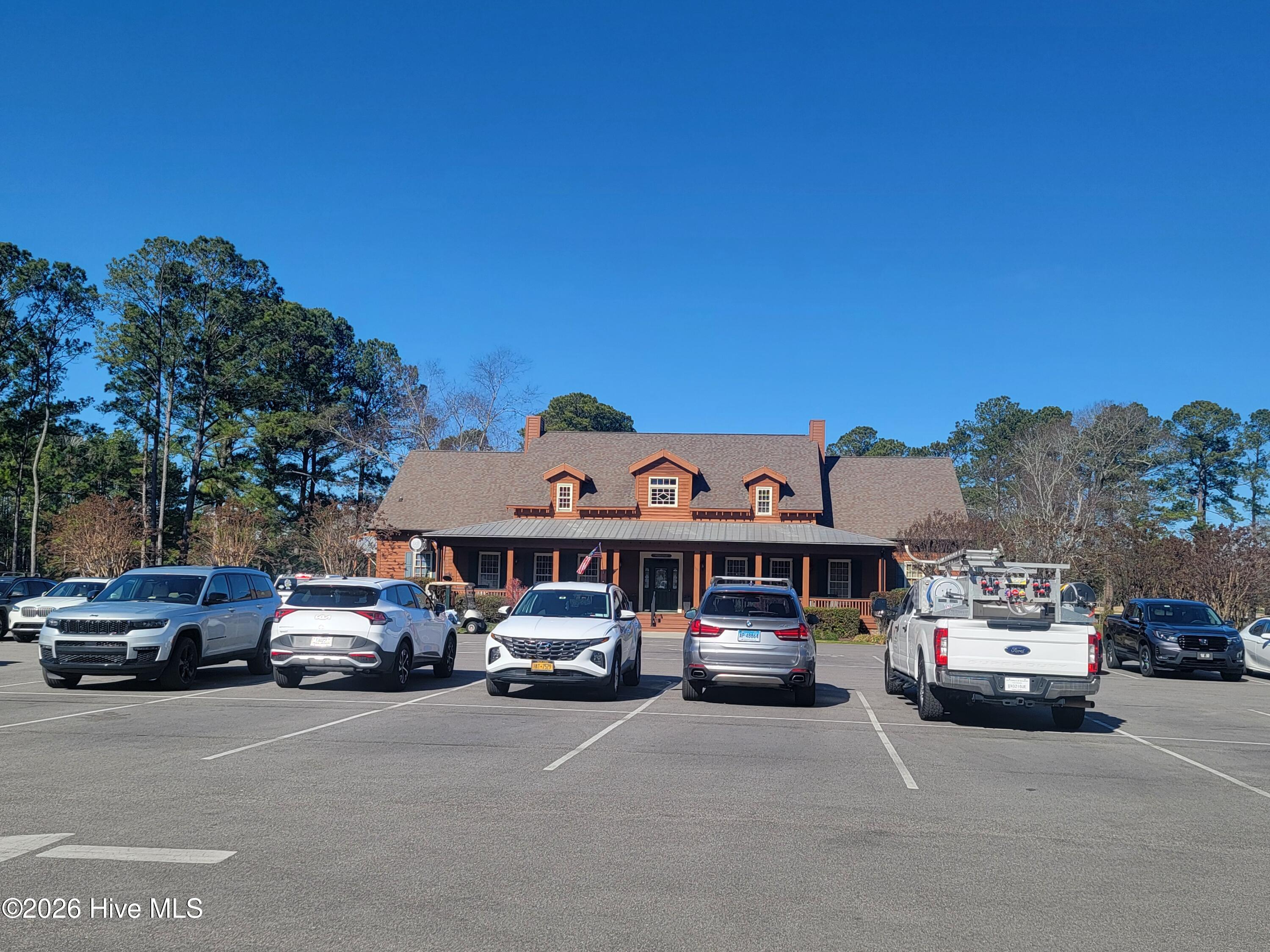 100549194 | Photo 47