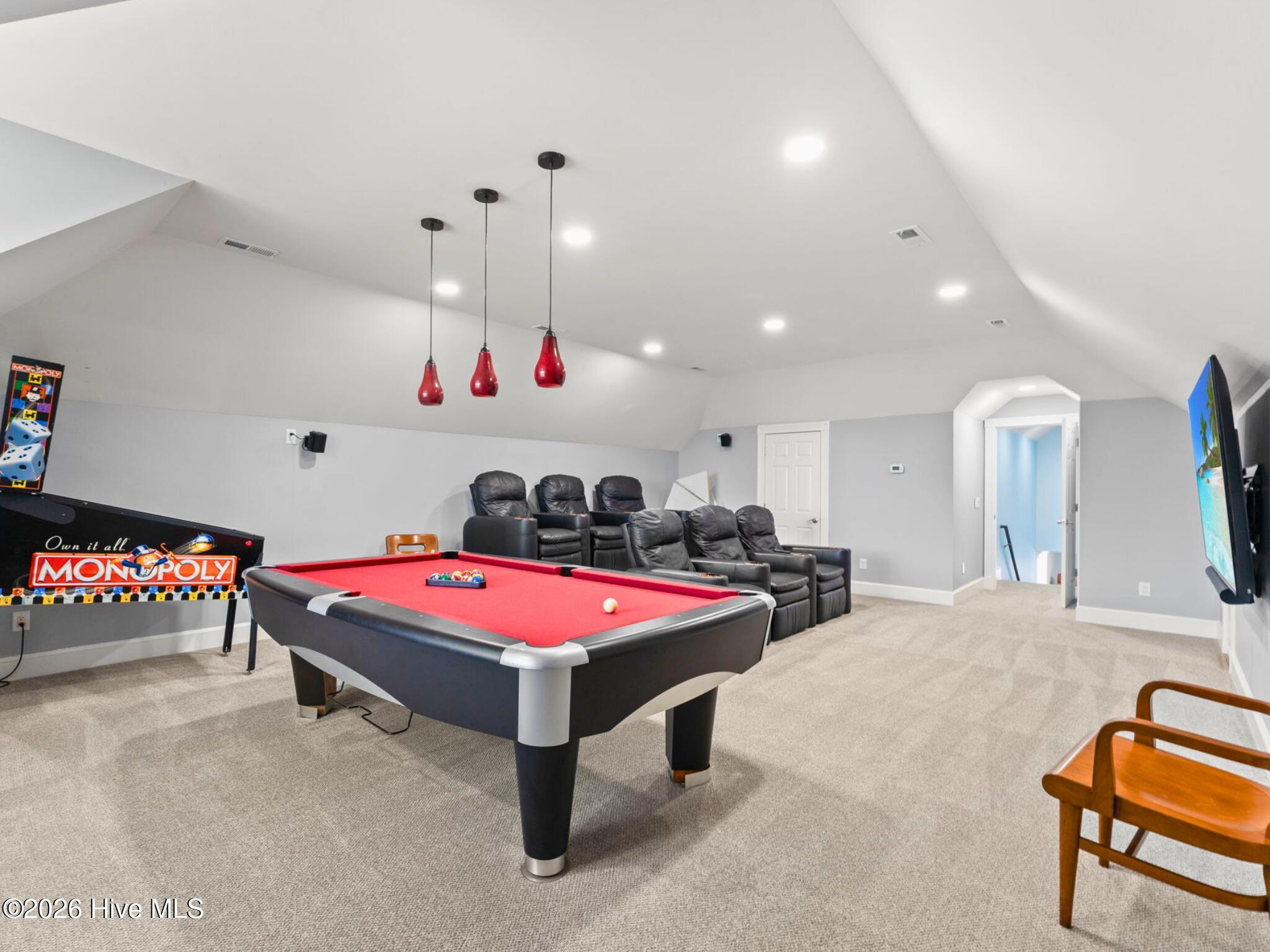 100568629 | Photo 31