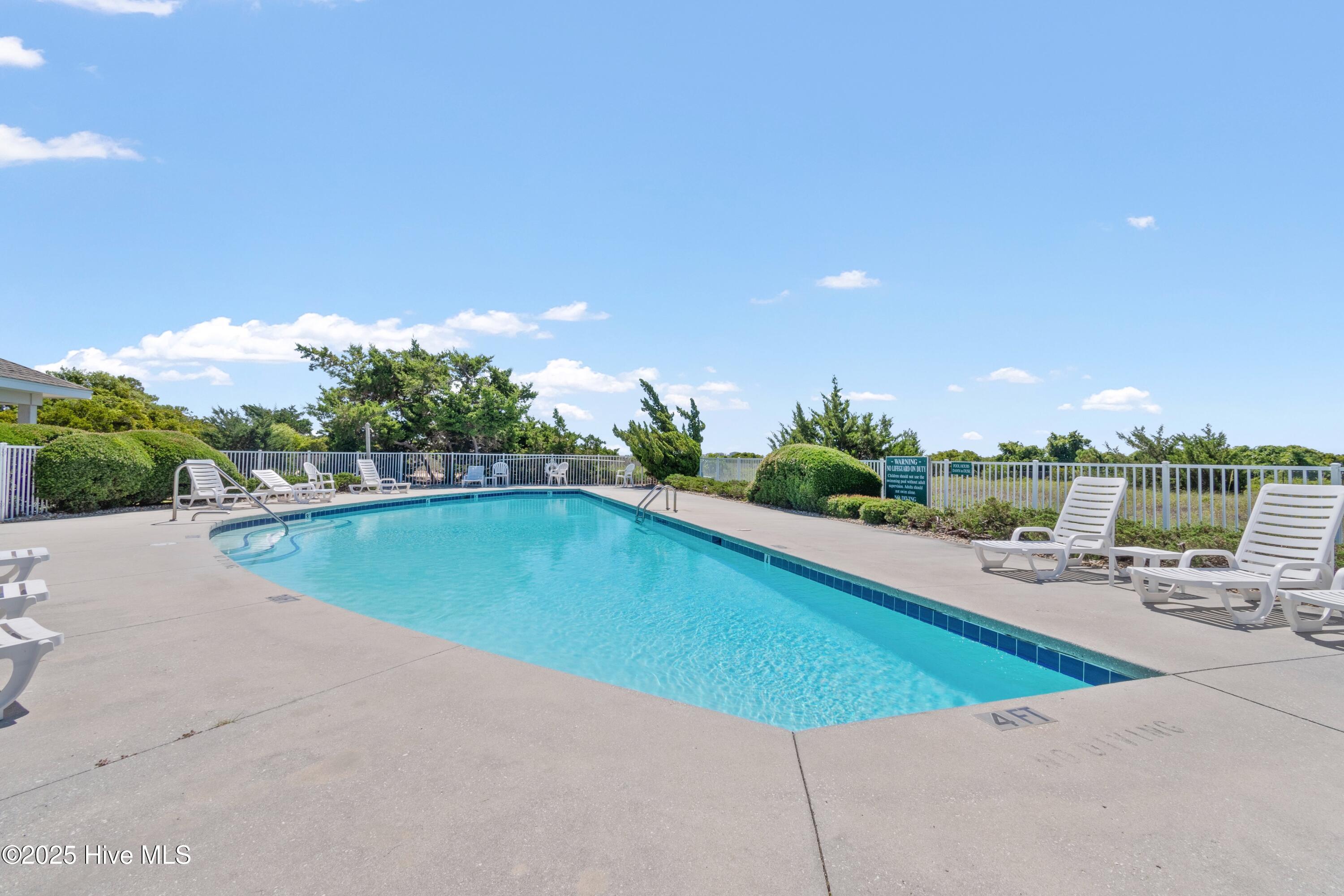 100536702 | Photo 148