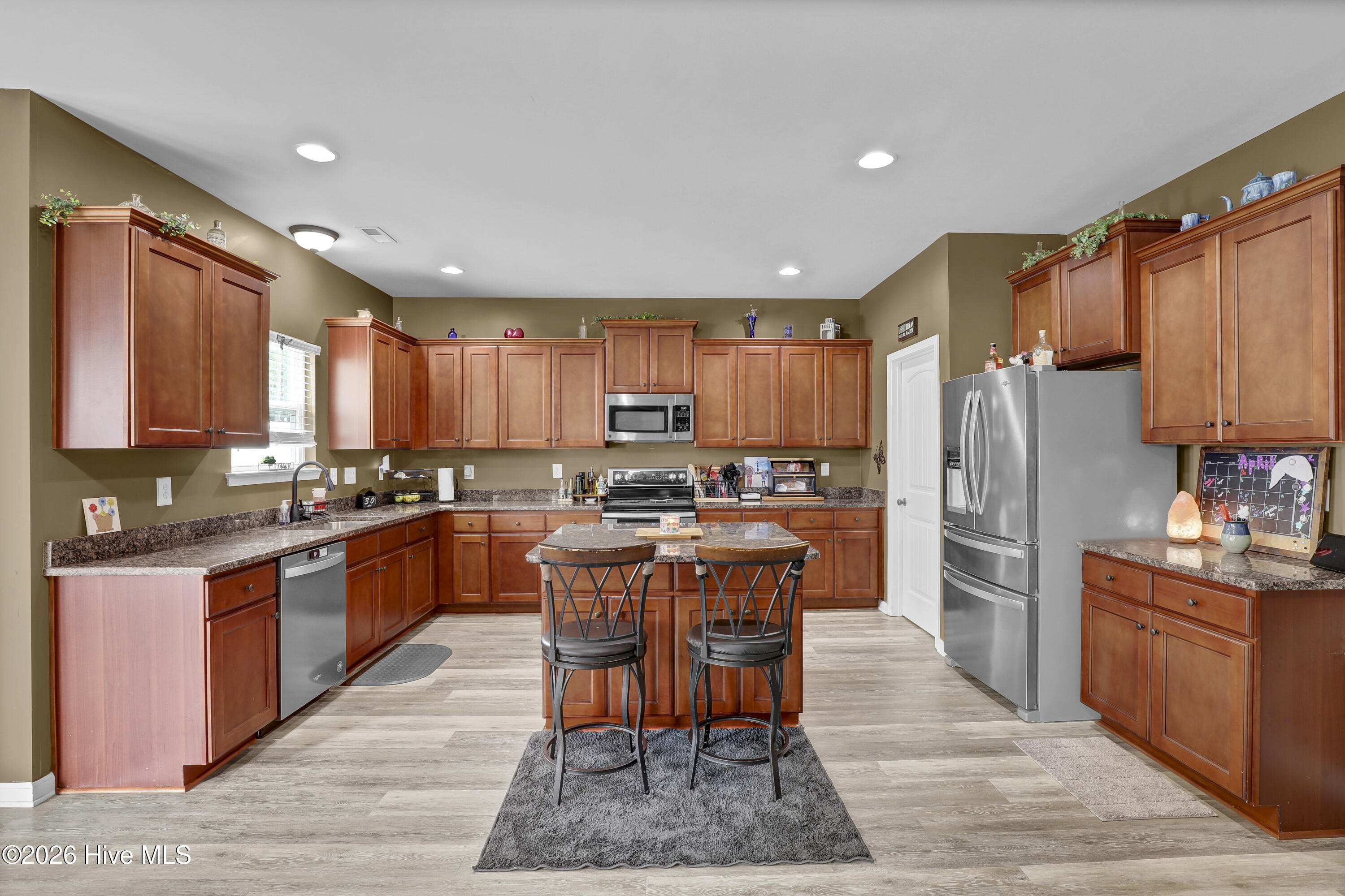 201 Wedgefield Circle,Maple Hill