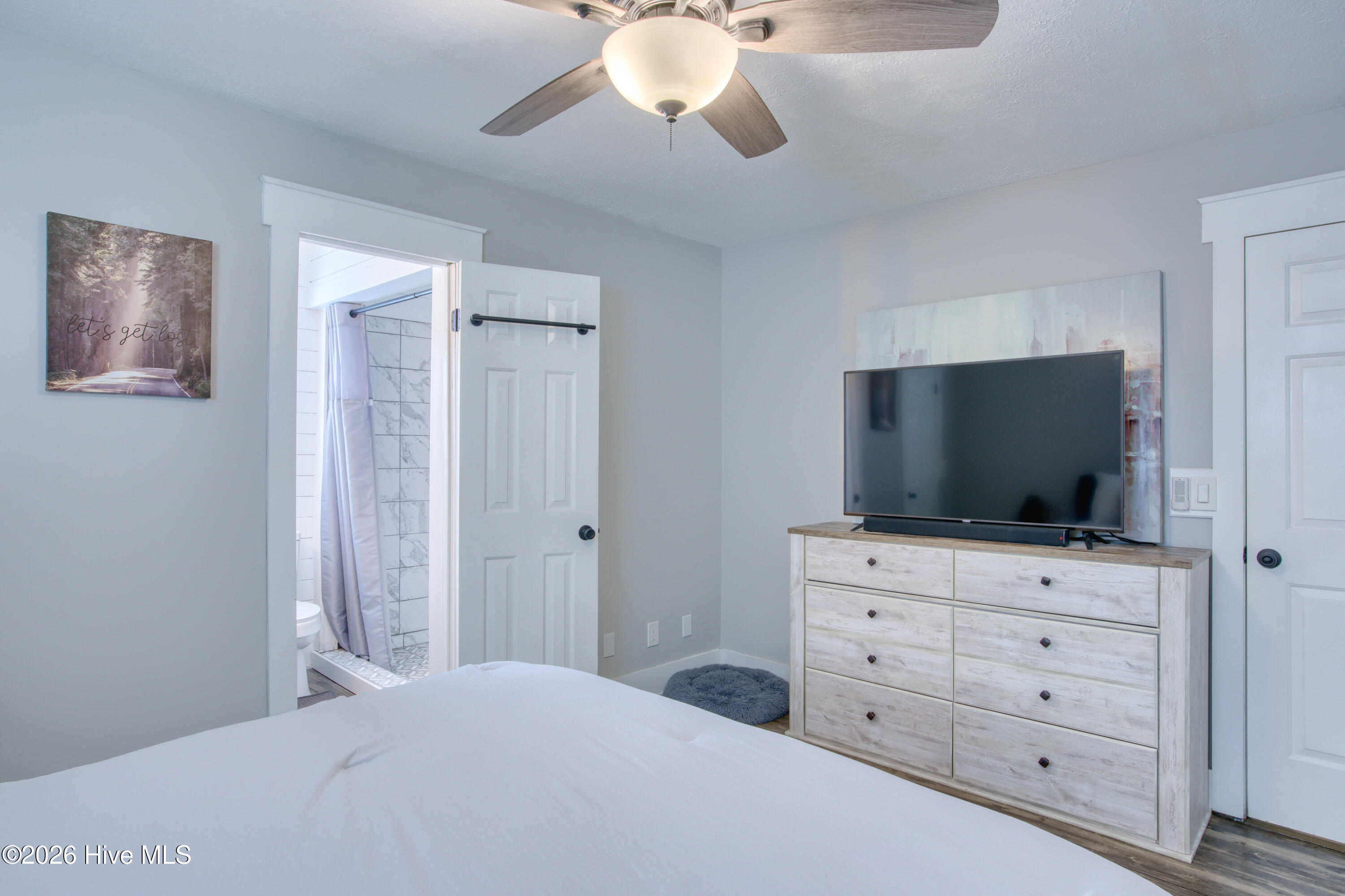 100553669 | Photo 15