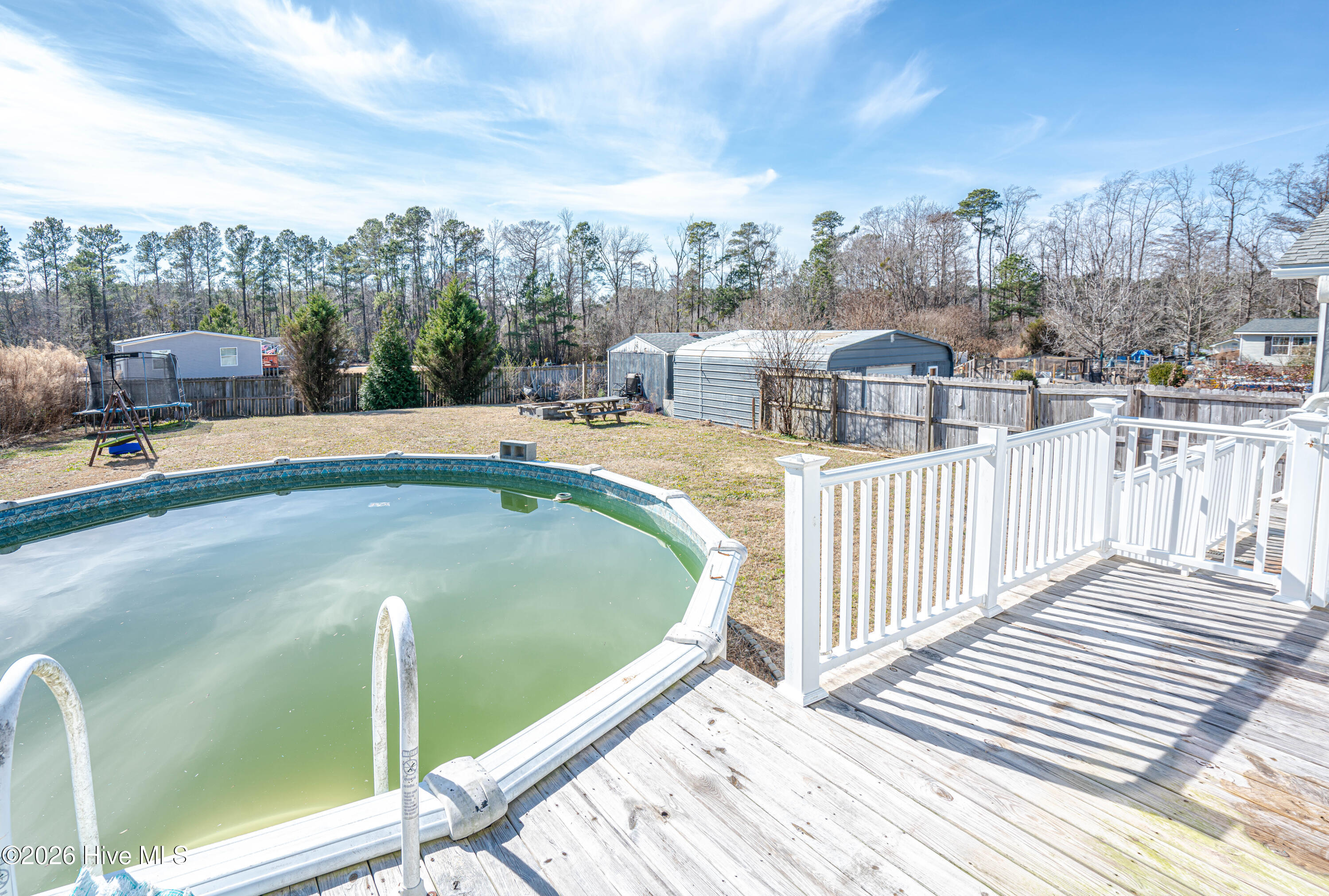 100552222 | Photo 35