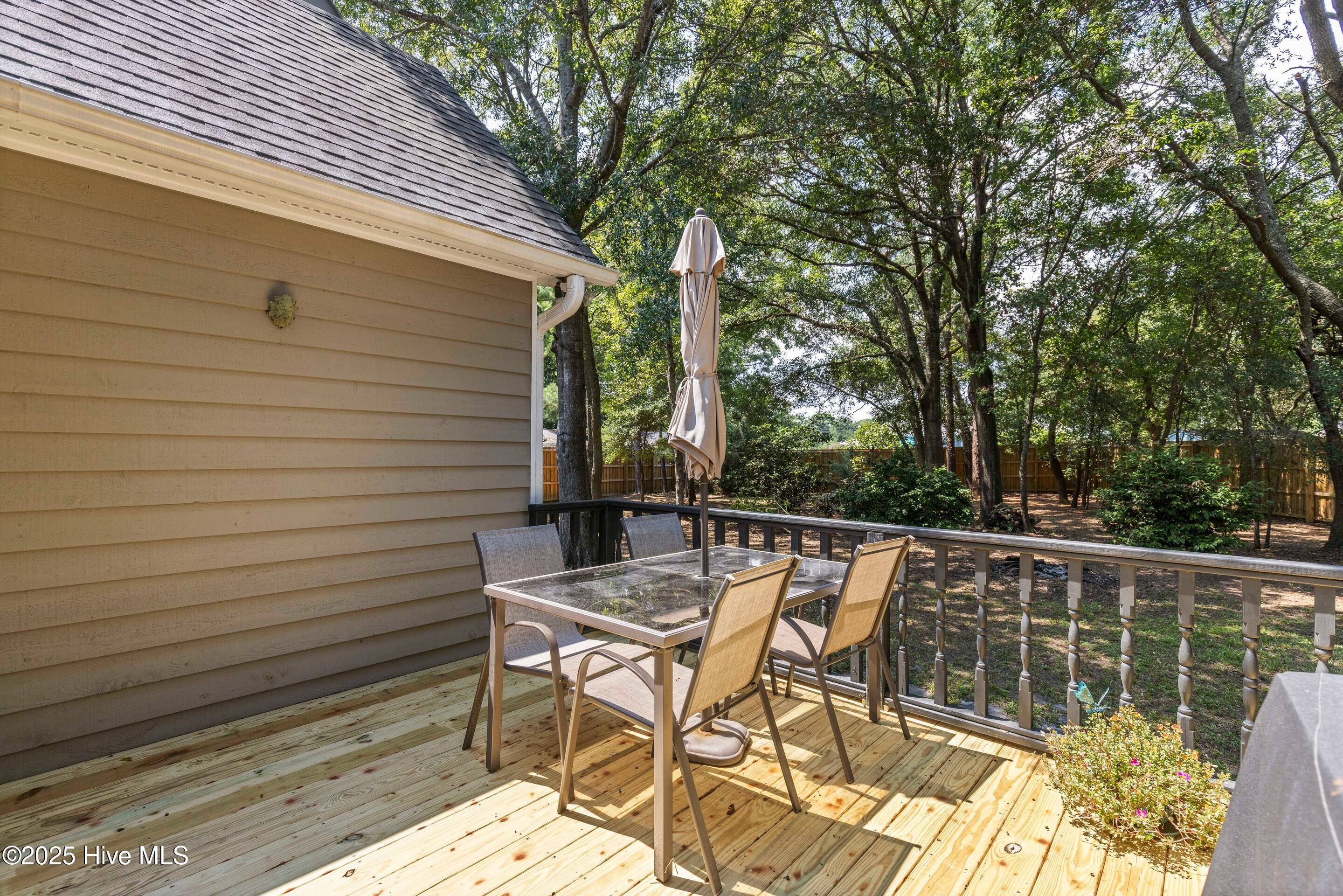 1302 Grove Point Road, Wilmington, NC 28409 – photo 11: mls-IMG_7699