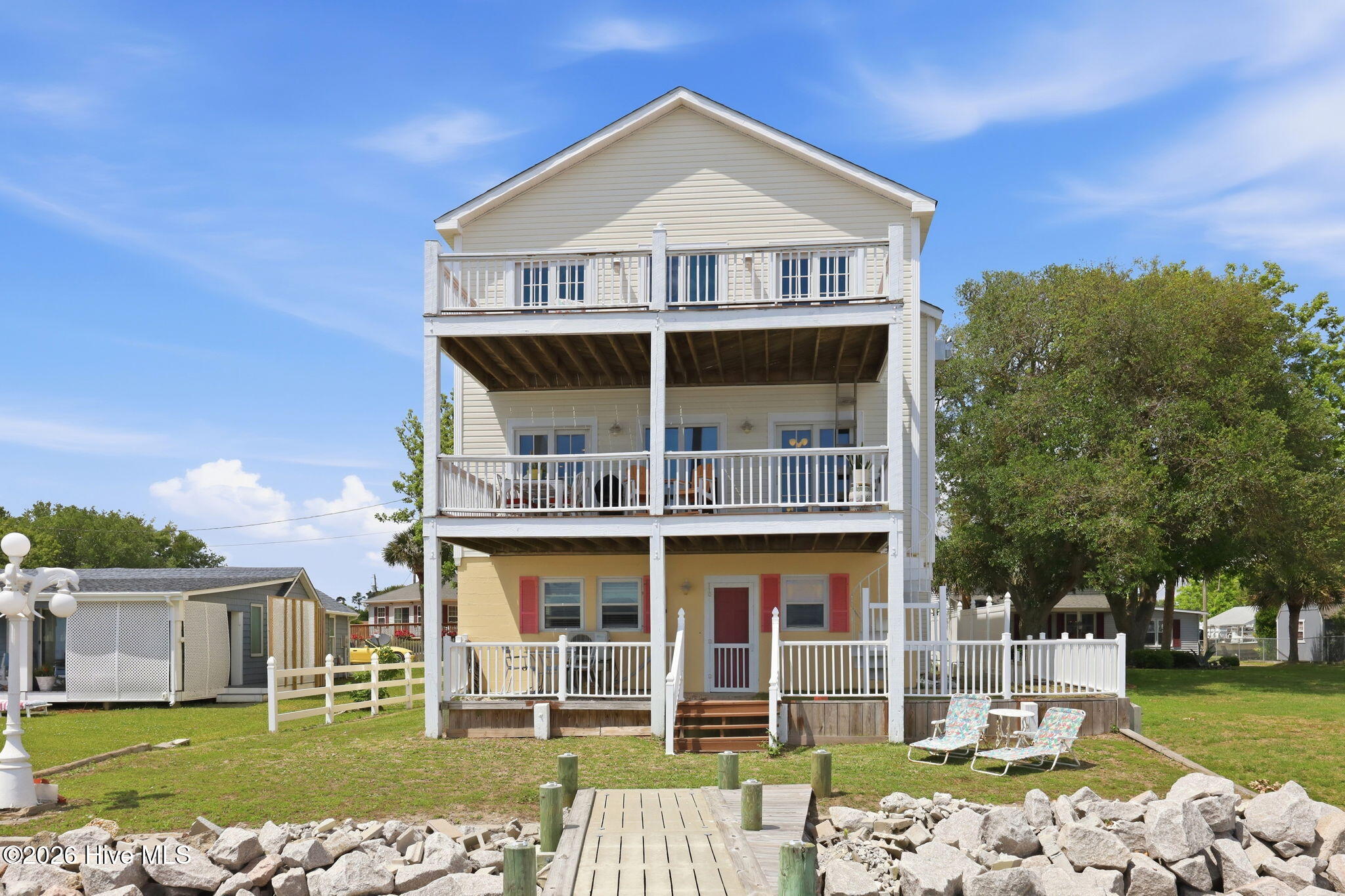 103 Waterfront Avenue,Newport