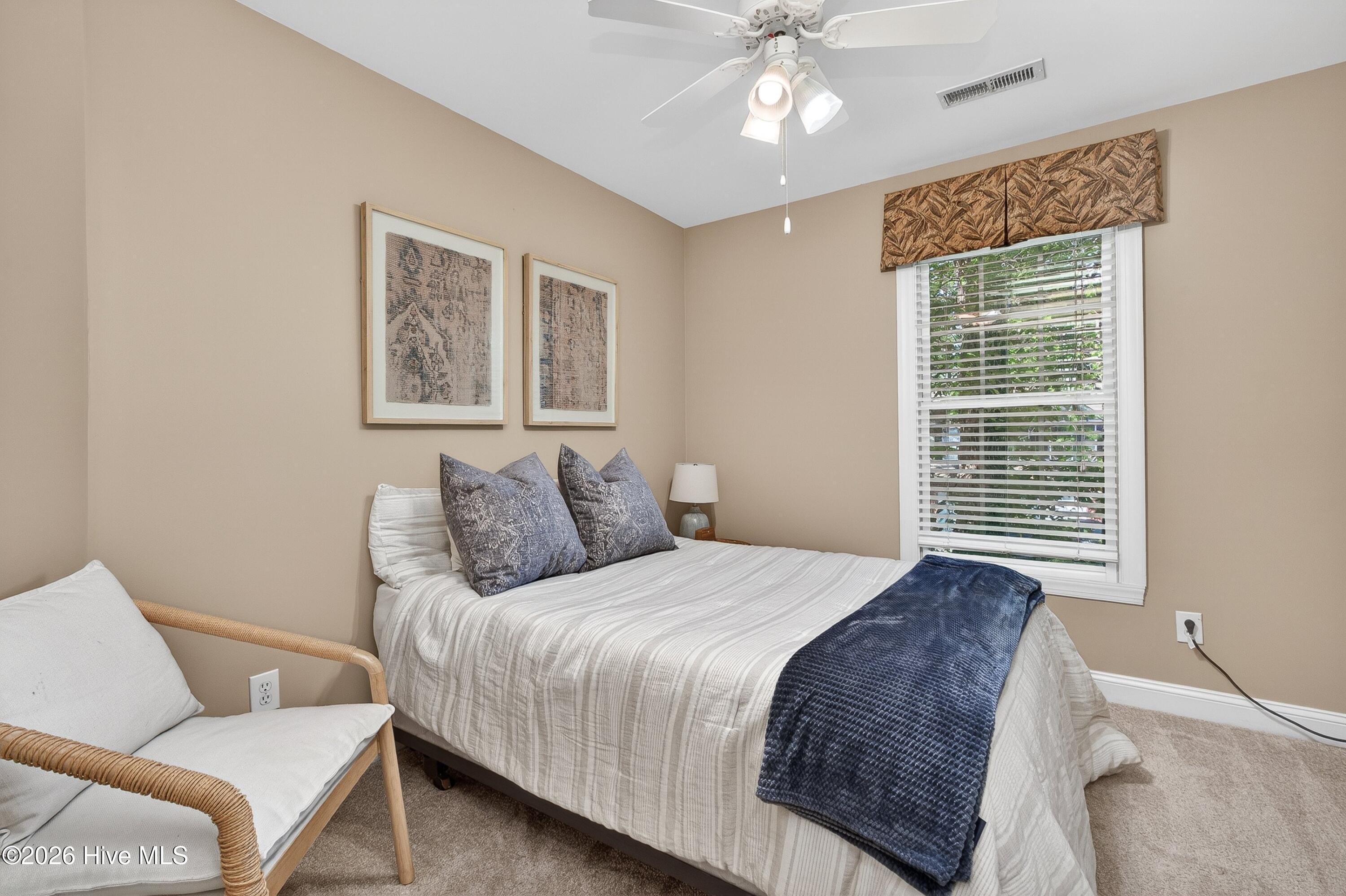 100566829 | Photo 19