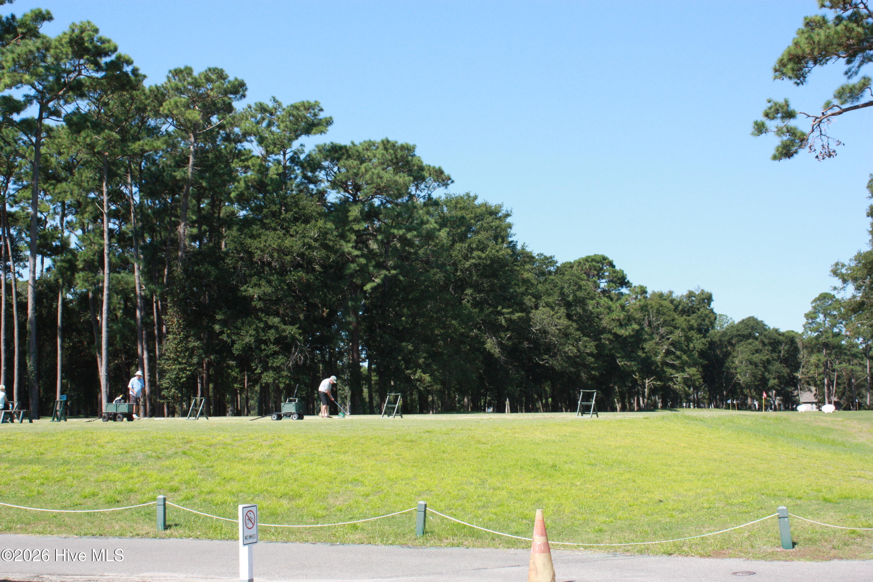 100567872 | Photo 75