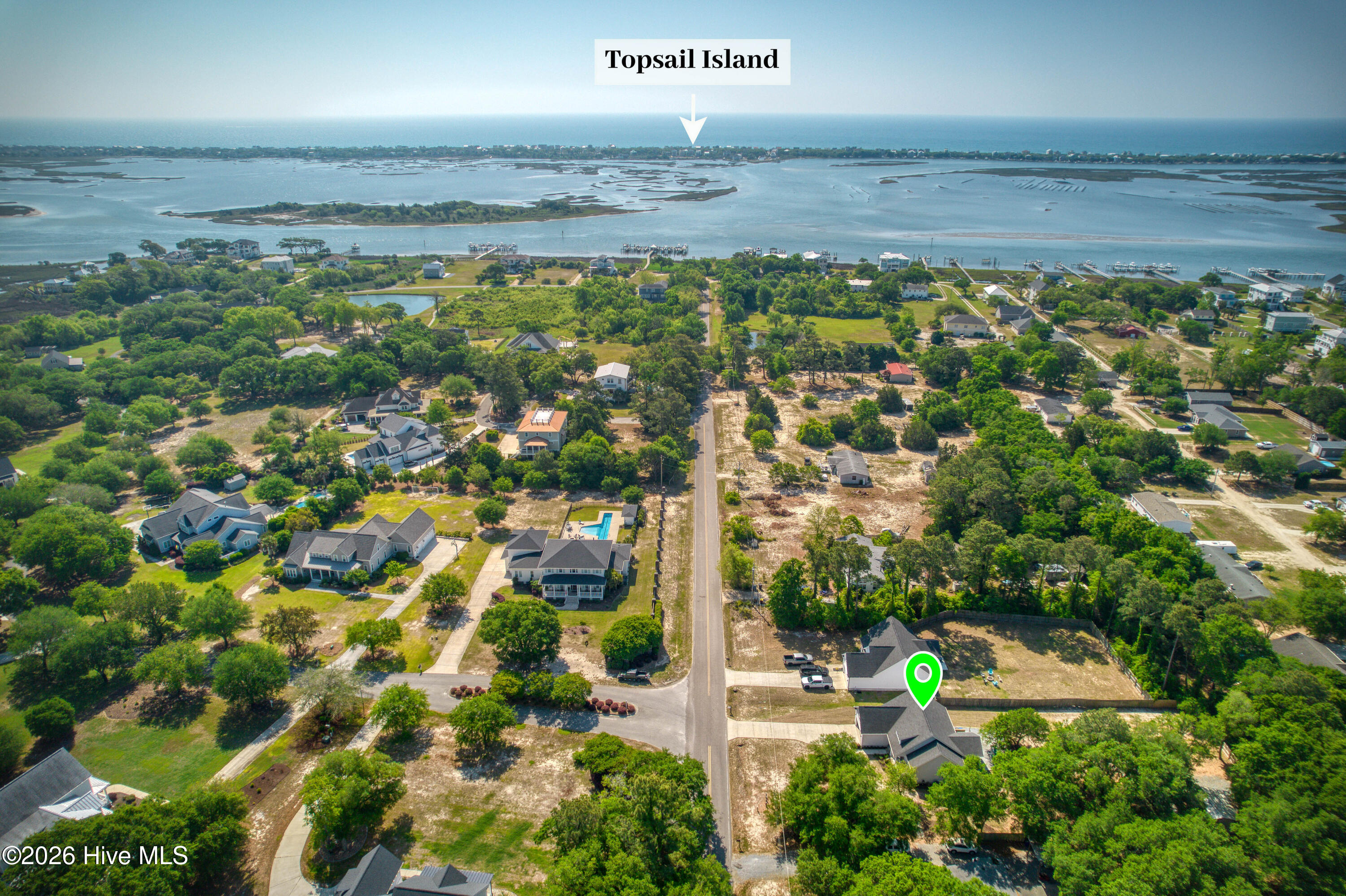 100569284 | Photo 52