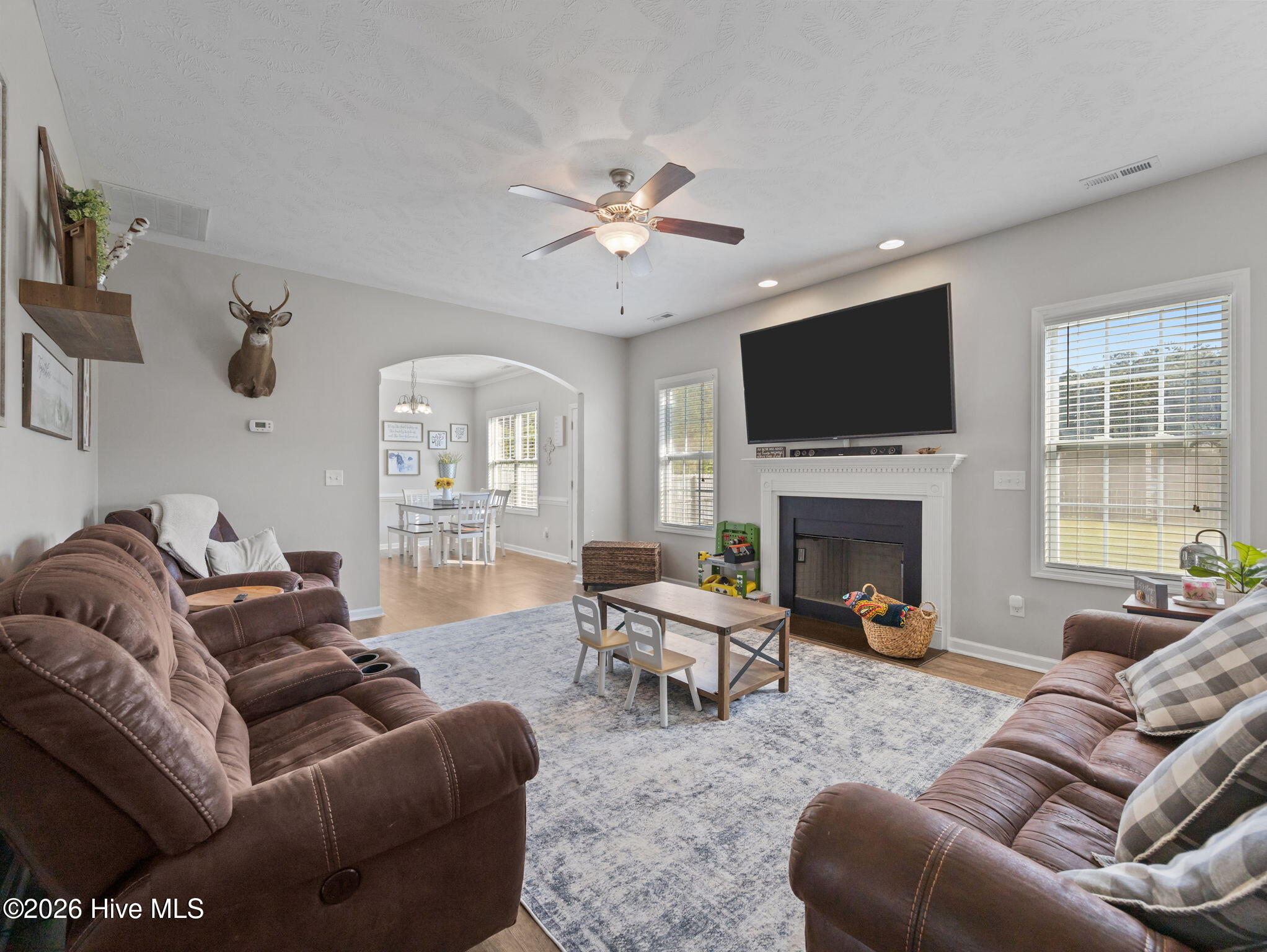 100566701 | Photo 10