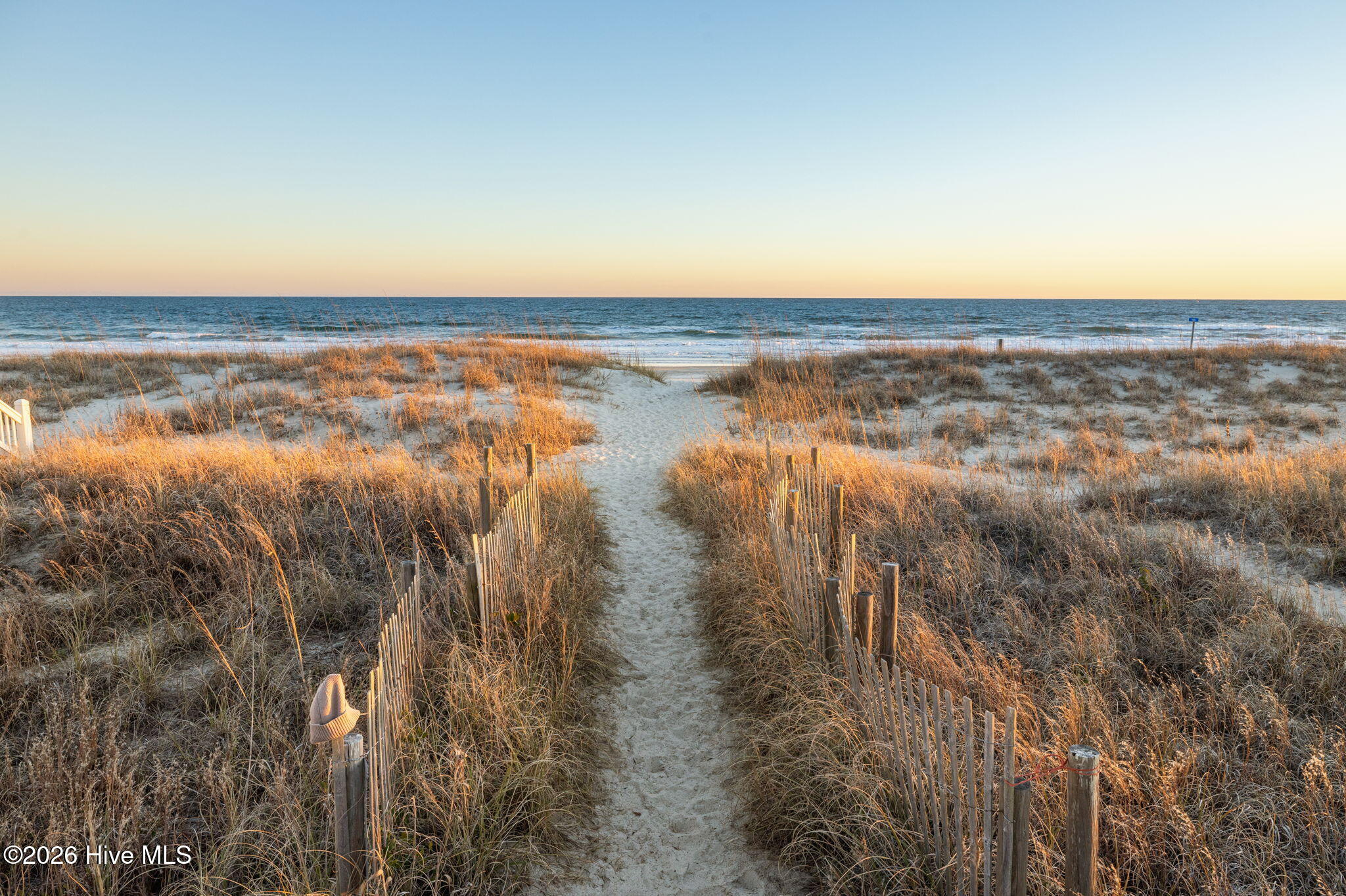 9806 Clarendon Drive, Emerald Isle, NC, 28594