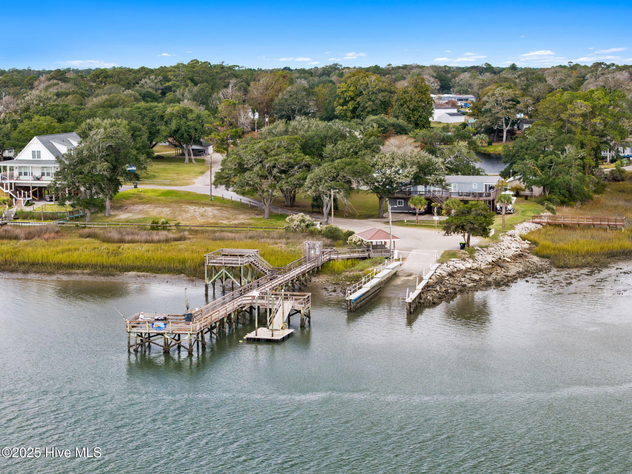 100539848 | Photo 40