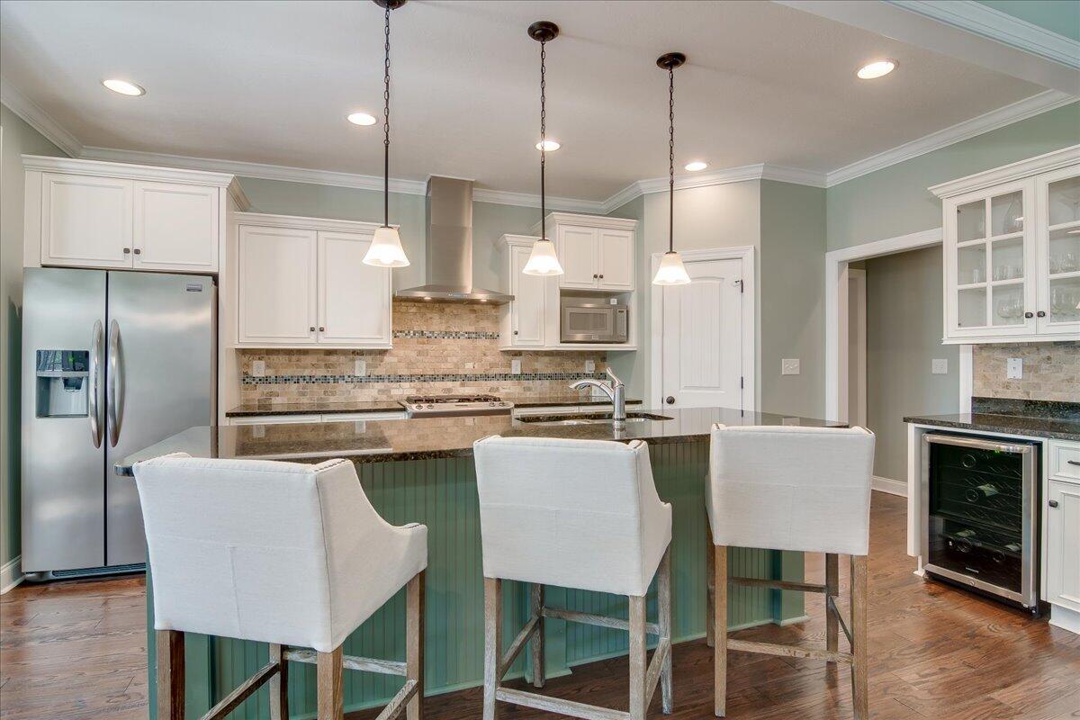 245 Oakbrook Drive