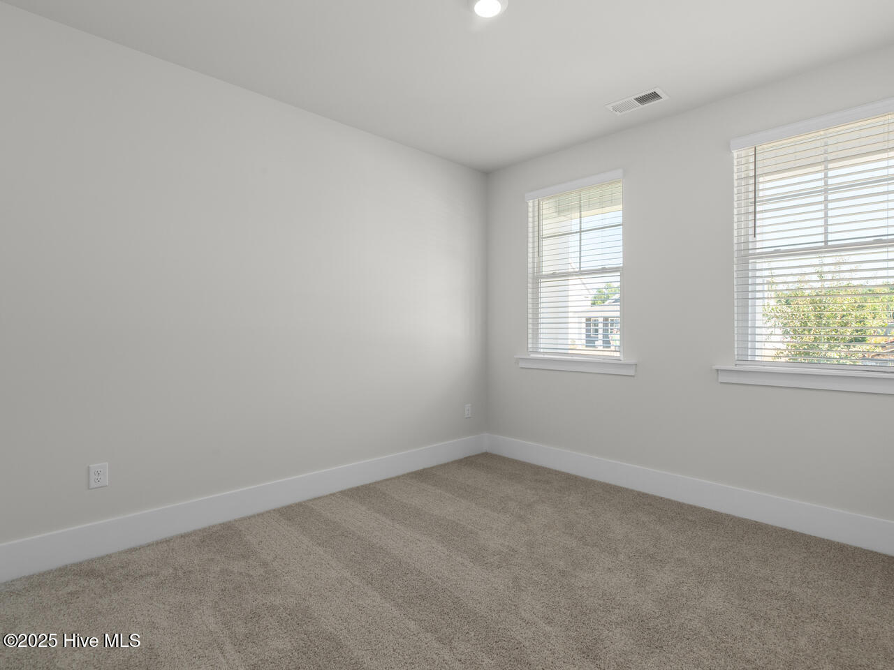 100556924 | Photo 29