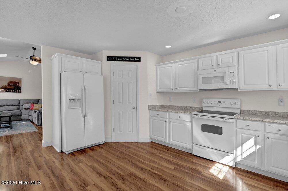 100555437 | Photo 10