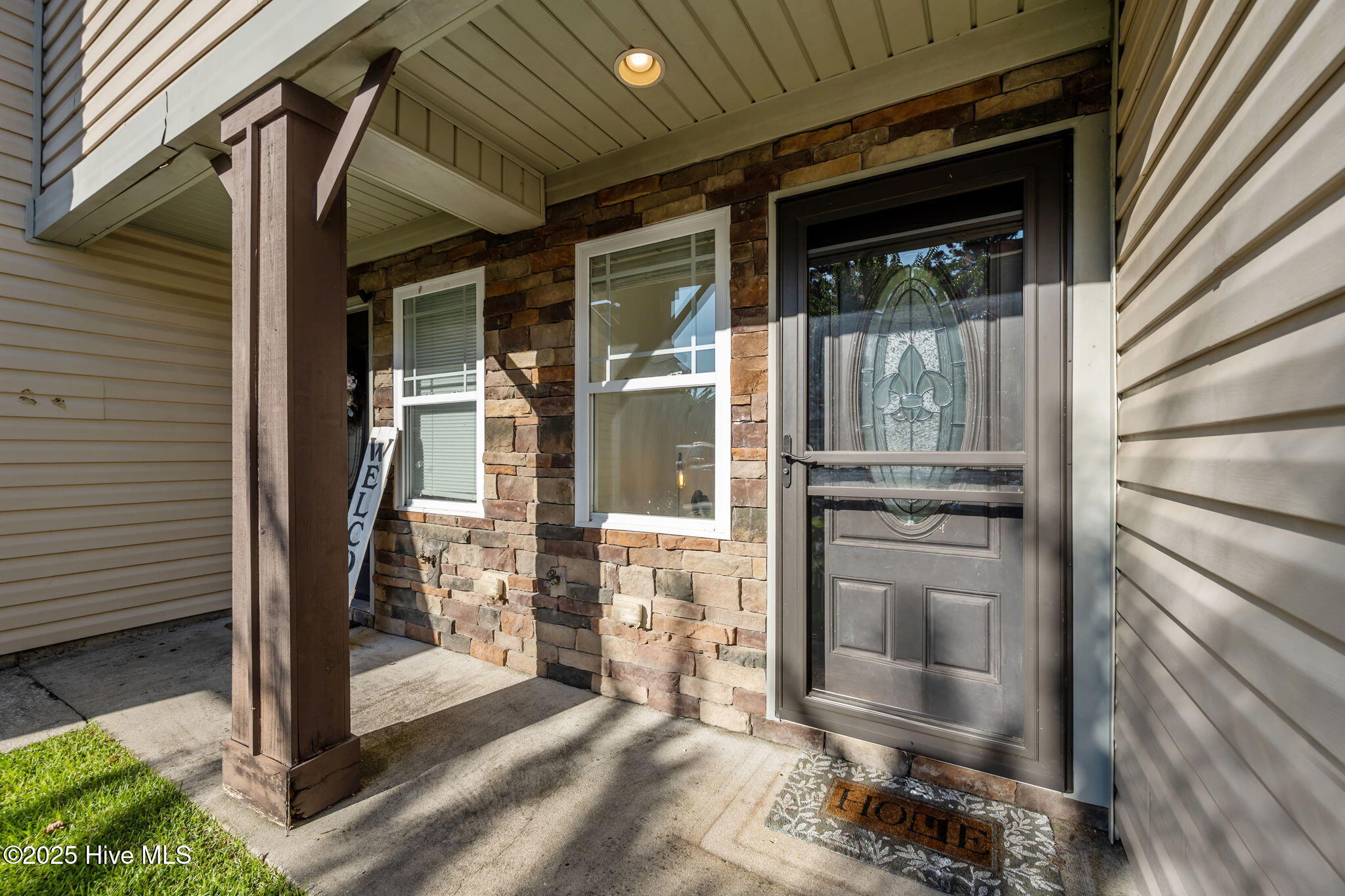 105 Kenan Loop, Jacksonville, NC 28546 – photo 7: 6-web-or-mls-06