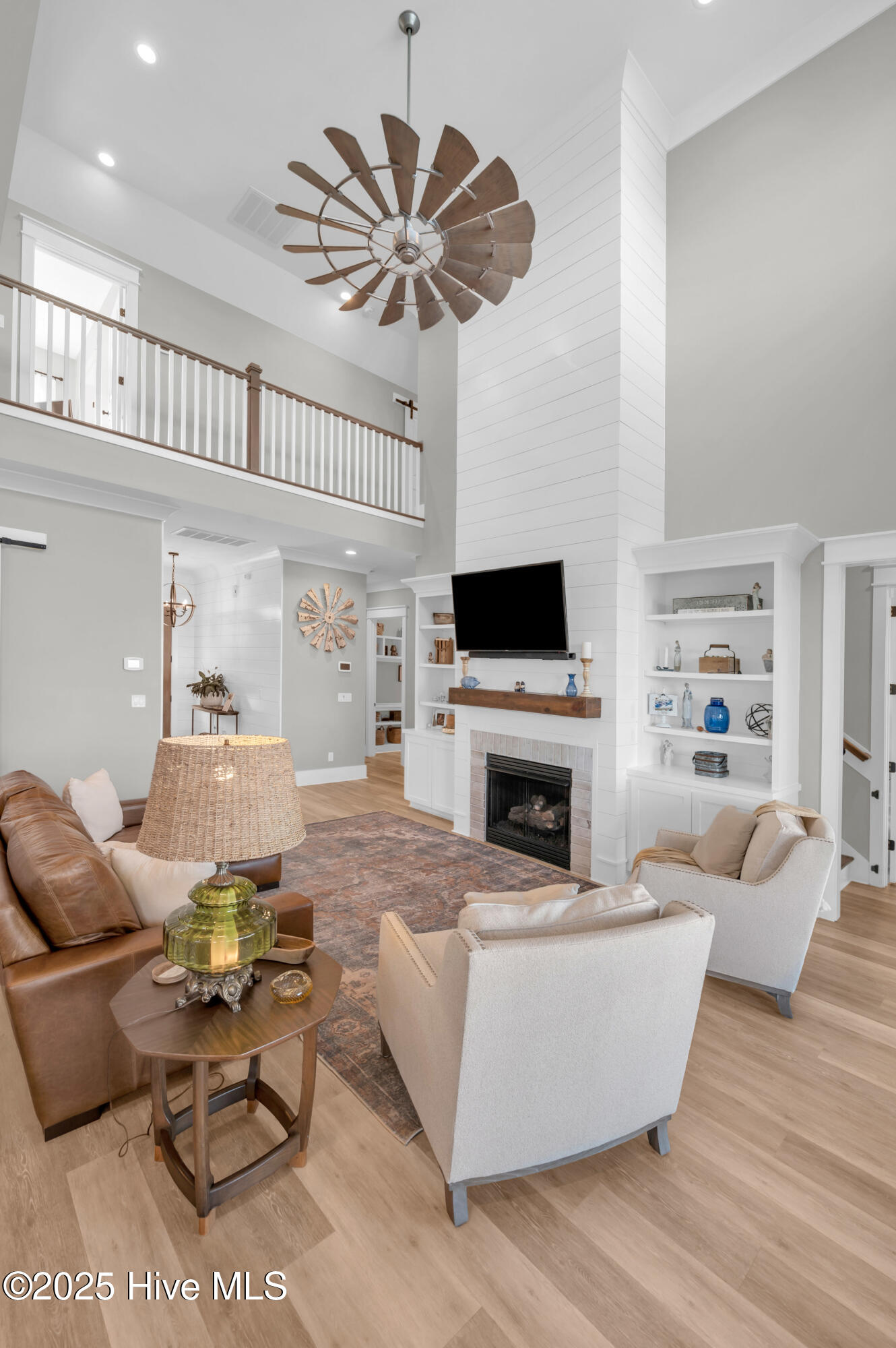 100543268 | Photo 12