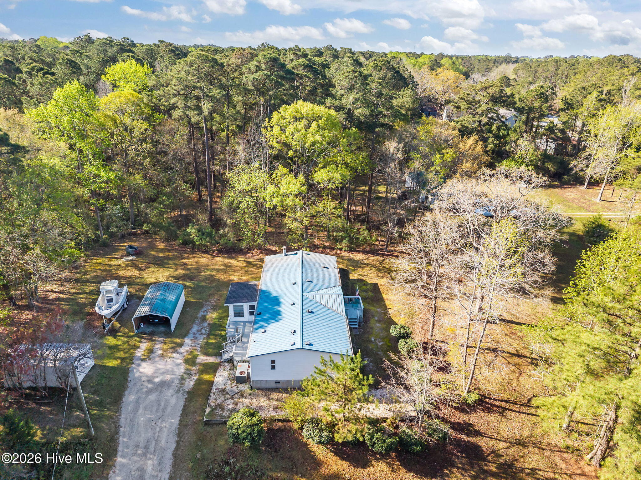 100565011 | Photo 39