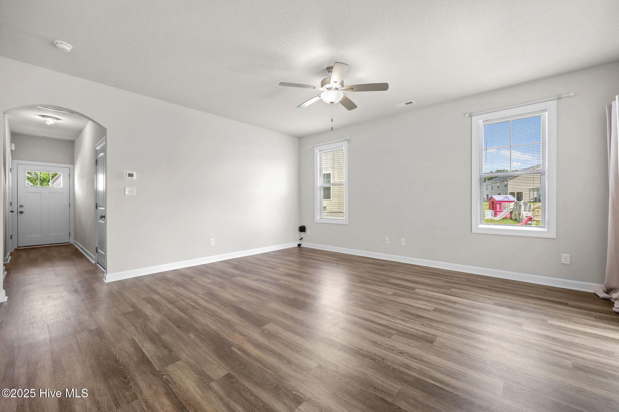 6-web-or-mls-249 Shallowbag Bay Ln. 15