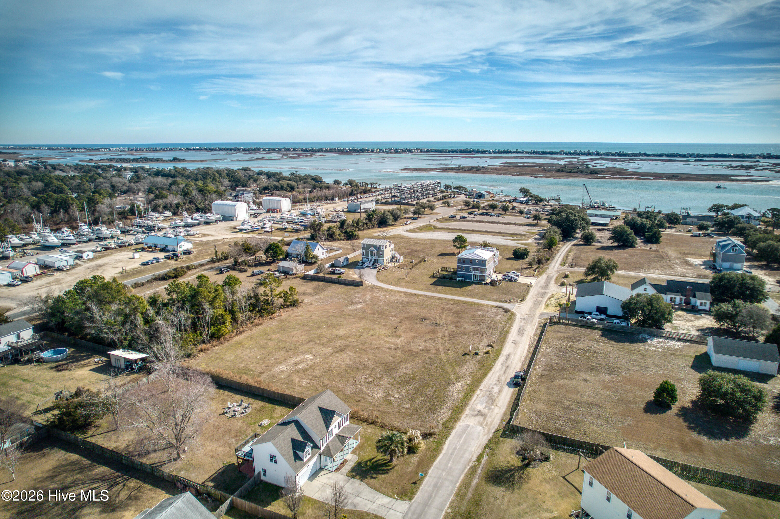 100553286 | Photo 10