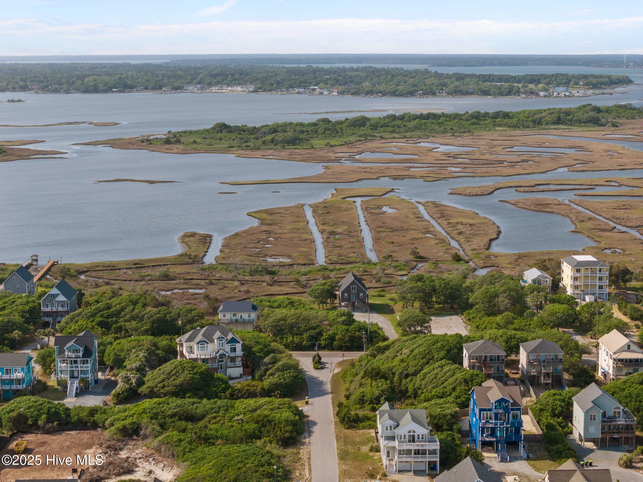 100502194 | Photo 15