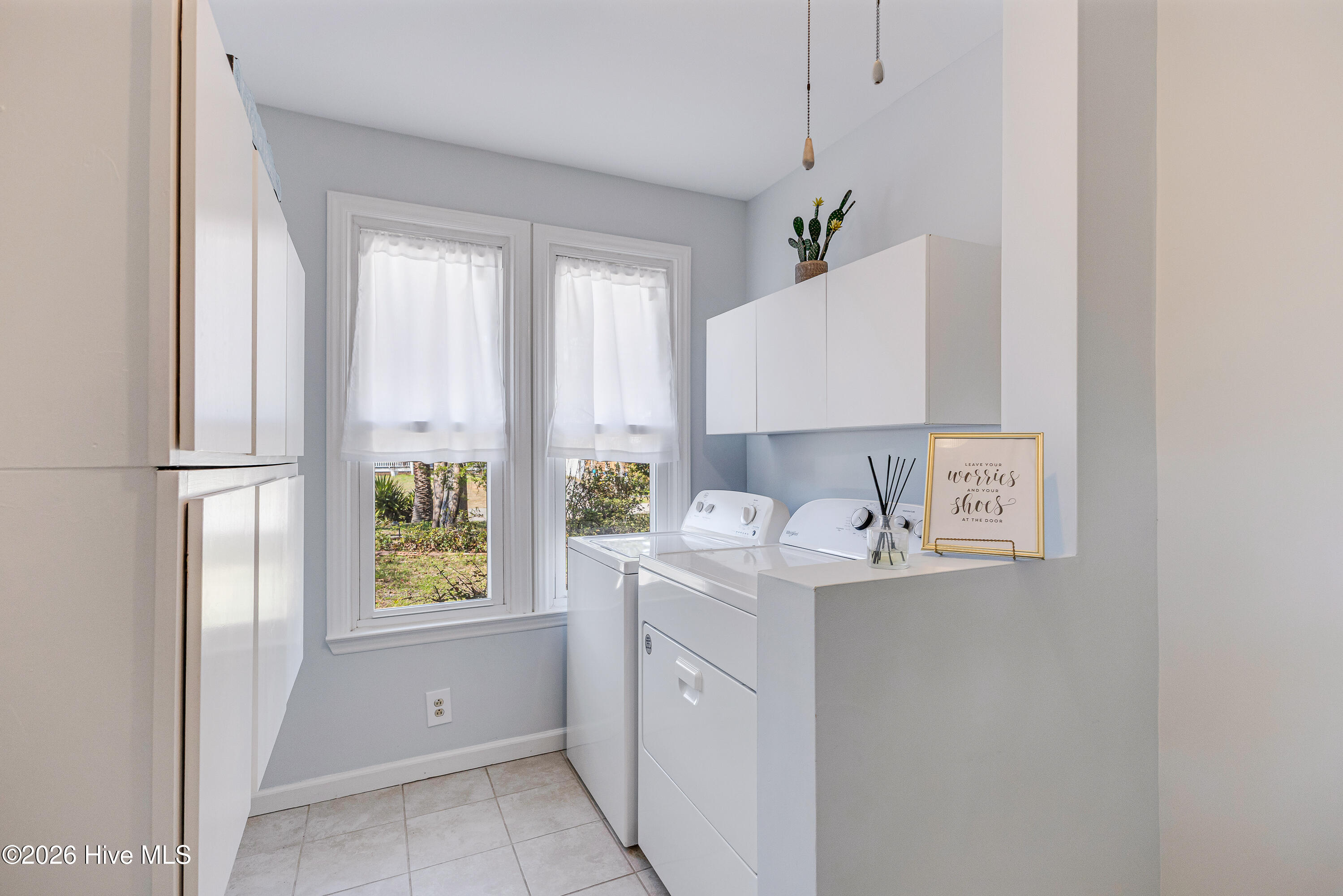 100569665 | Photo 15