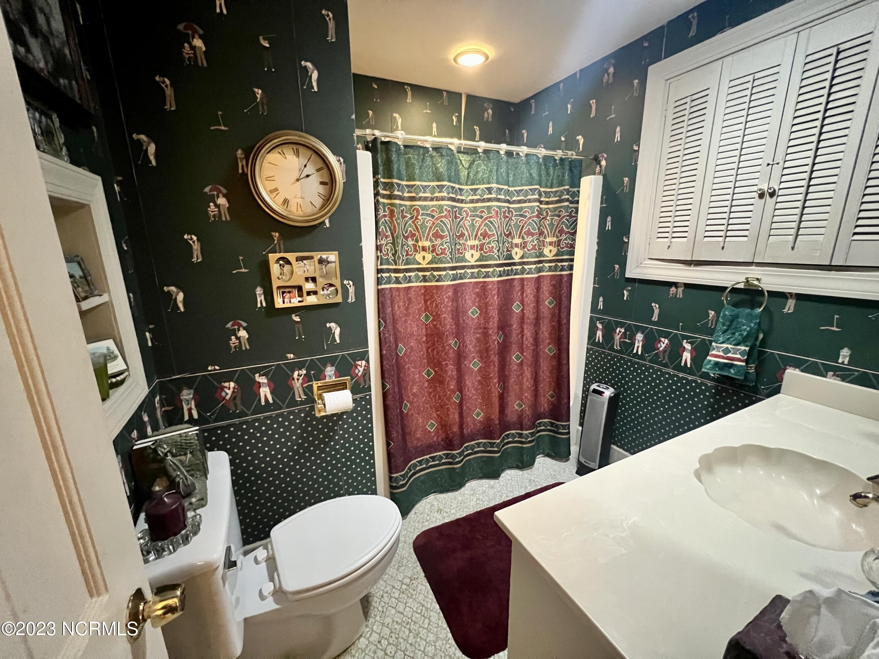 389 Northwoods Country Road