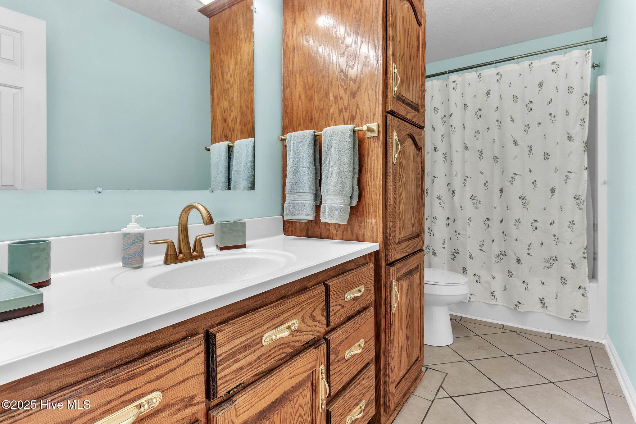 100546241 | Photo 23