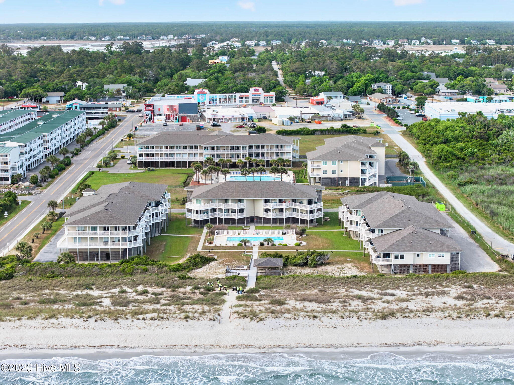 100570514 | Photo 57