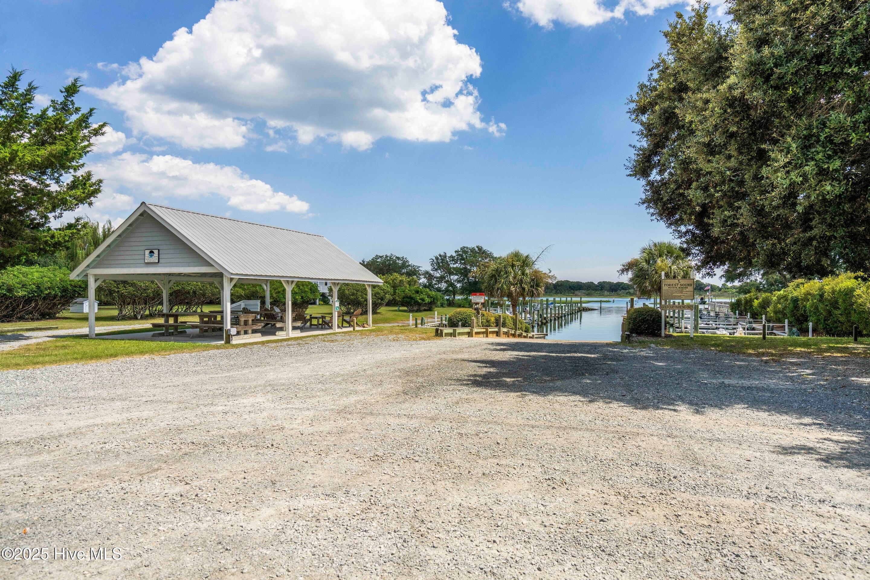 100528995 | Photo 21