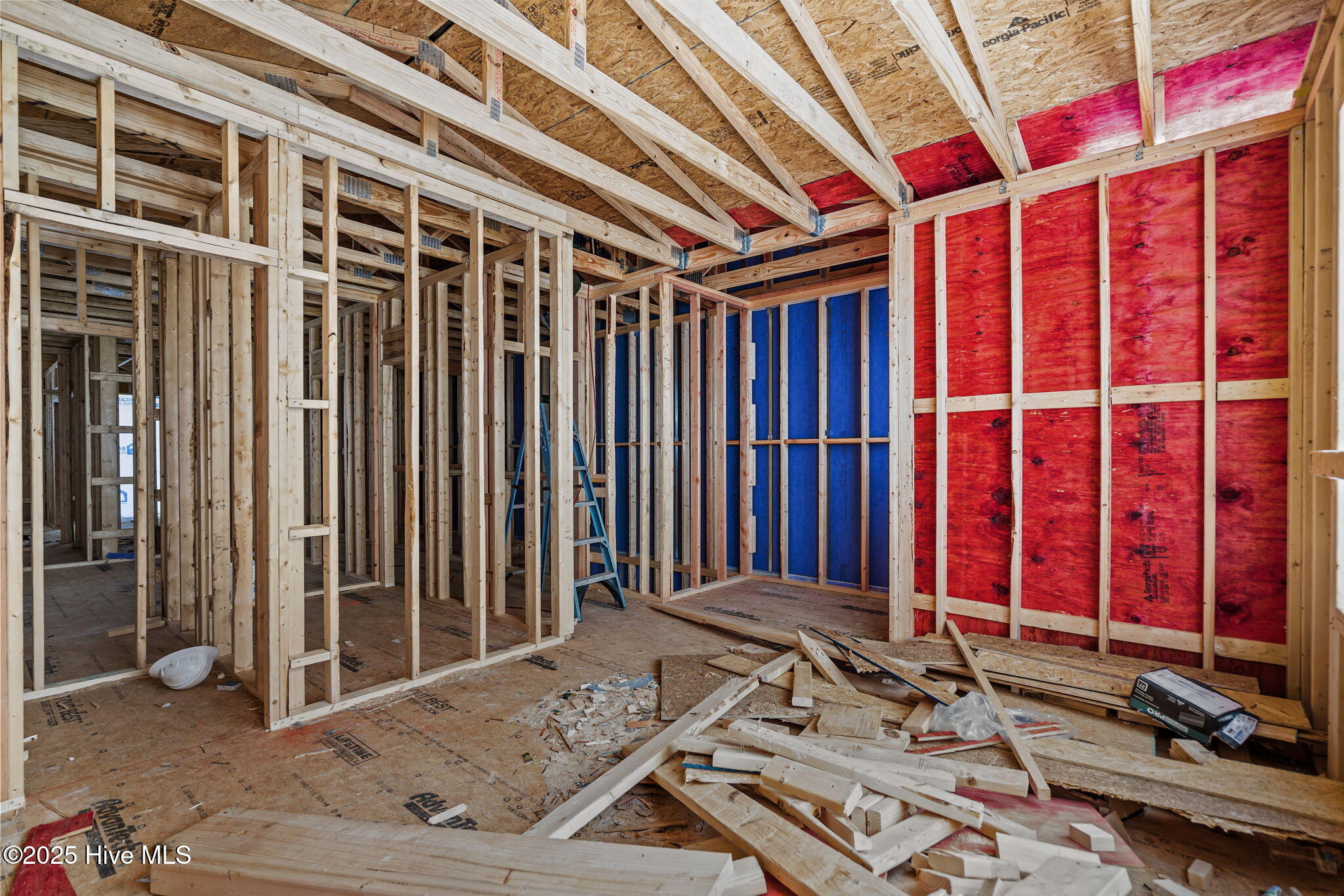 100547046 | Photo 27