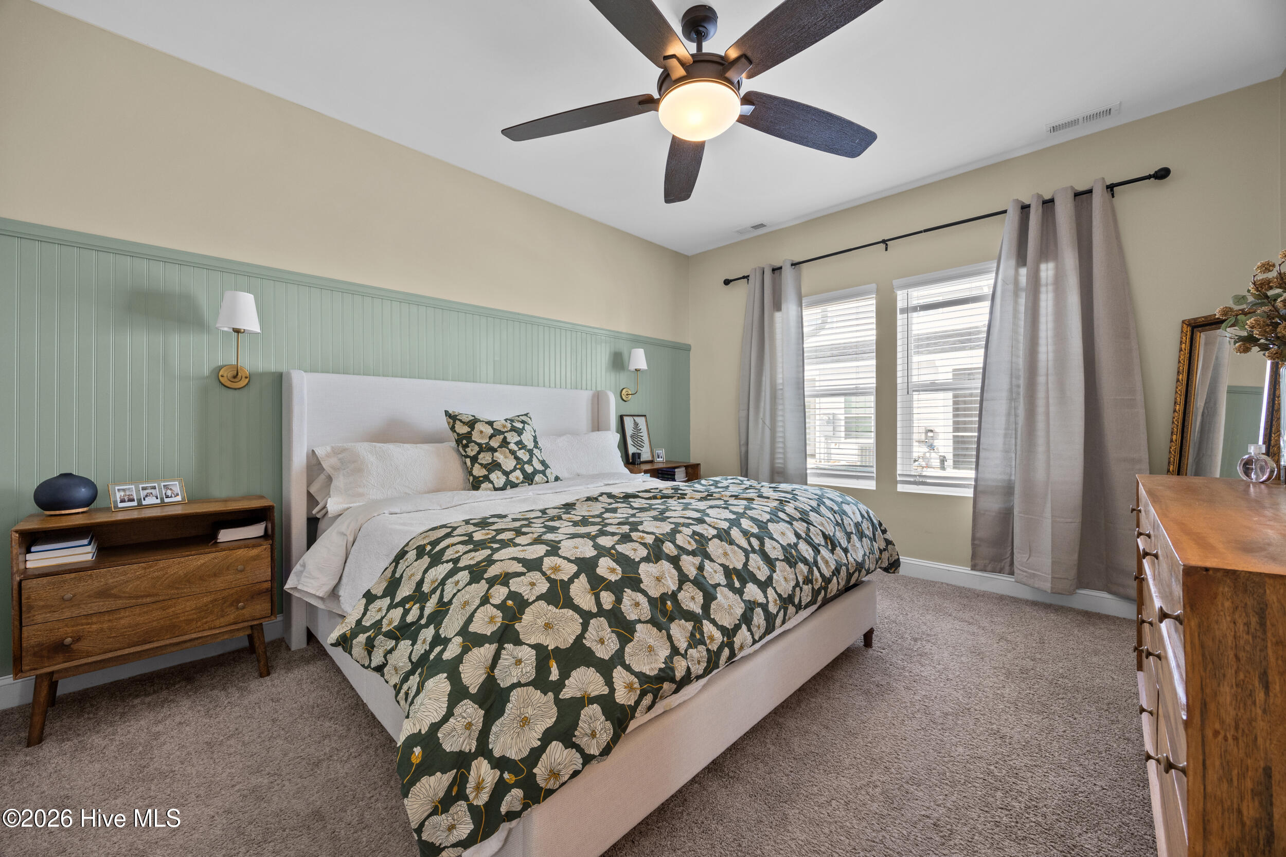 100555310 | Photo 20