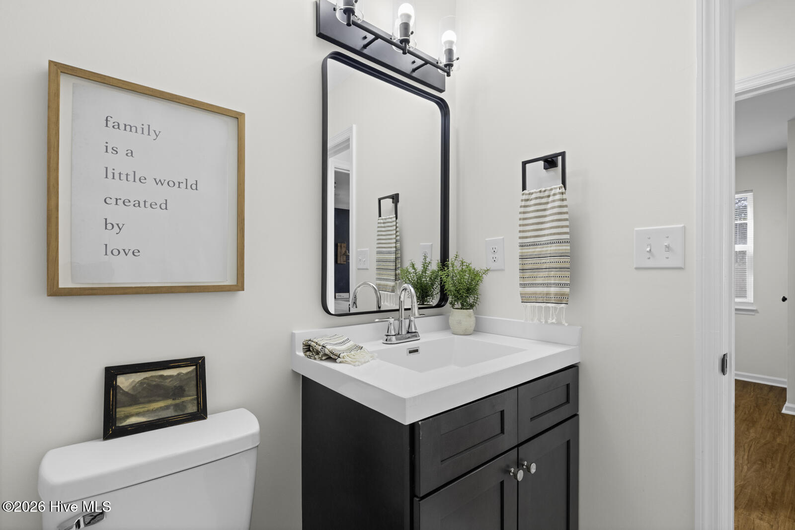 100559065 | Photo 27