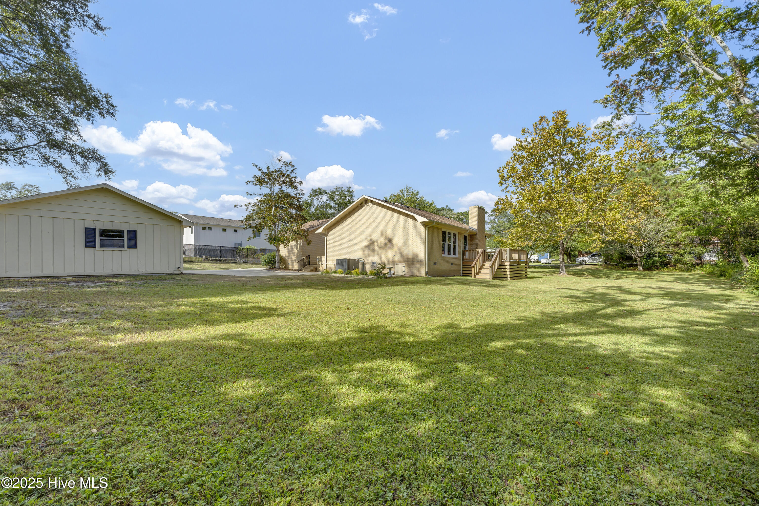 100553519 | Photo 30