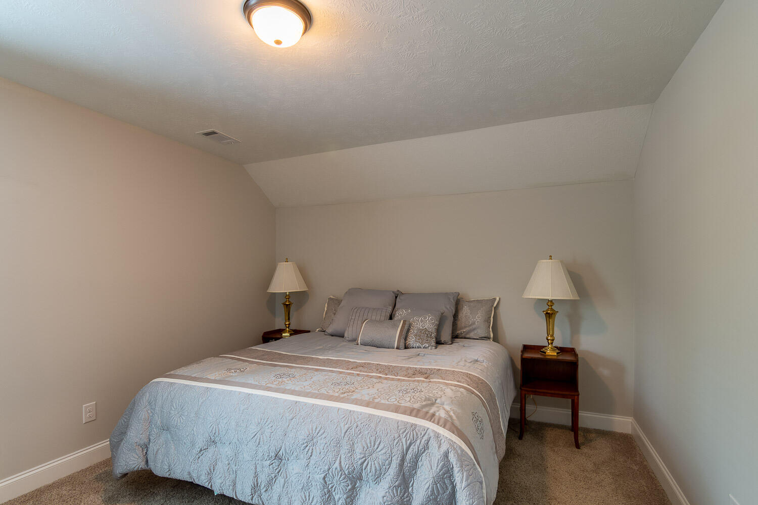 800 Knox-MLS-20